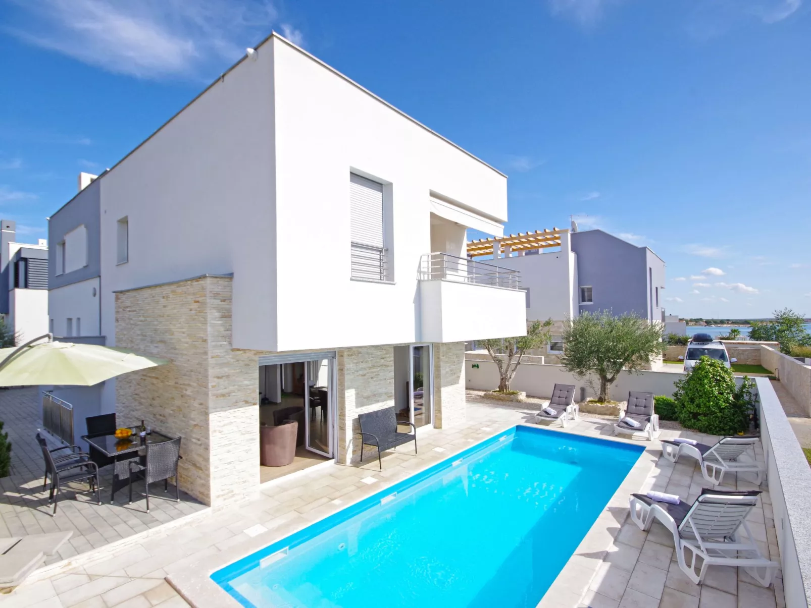 Apartment 4 Laura-Dehors