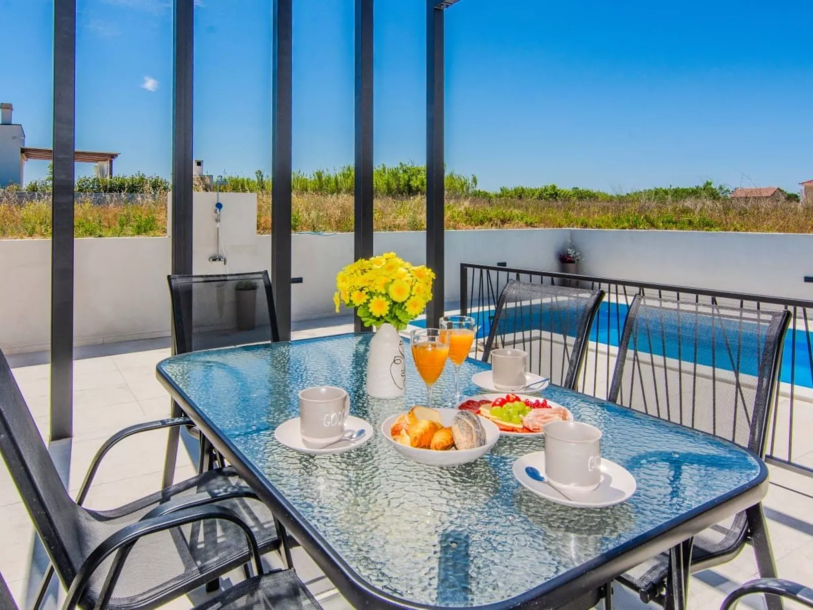 Neues modernes Poolhaus in Privlaka-Image-tags.info