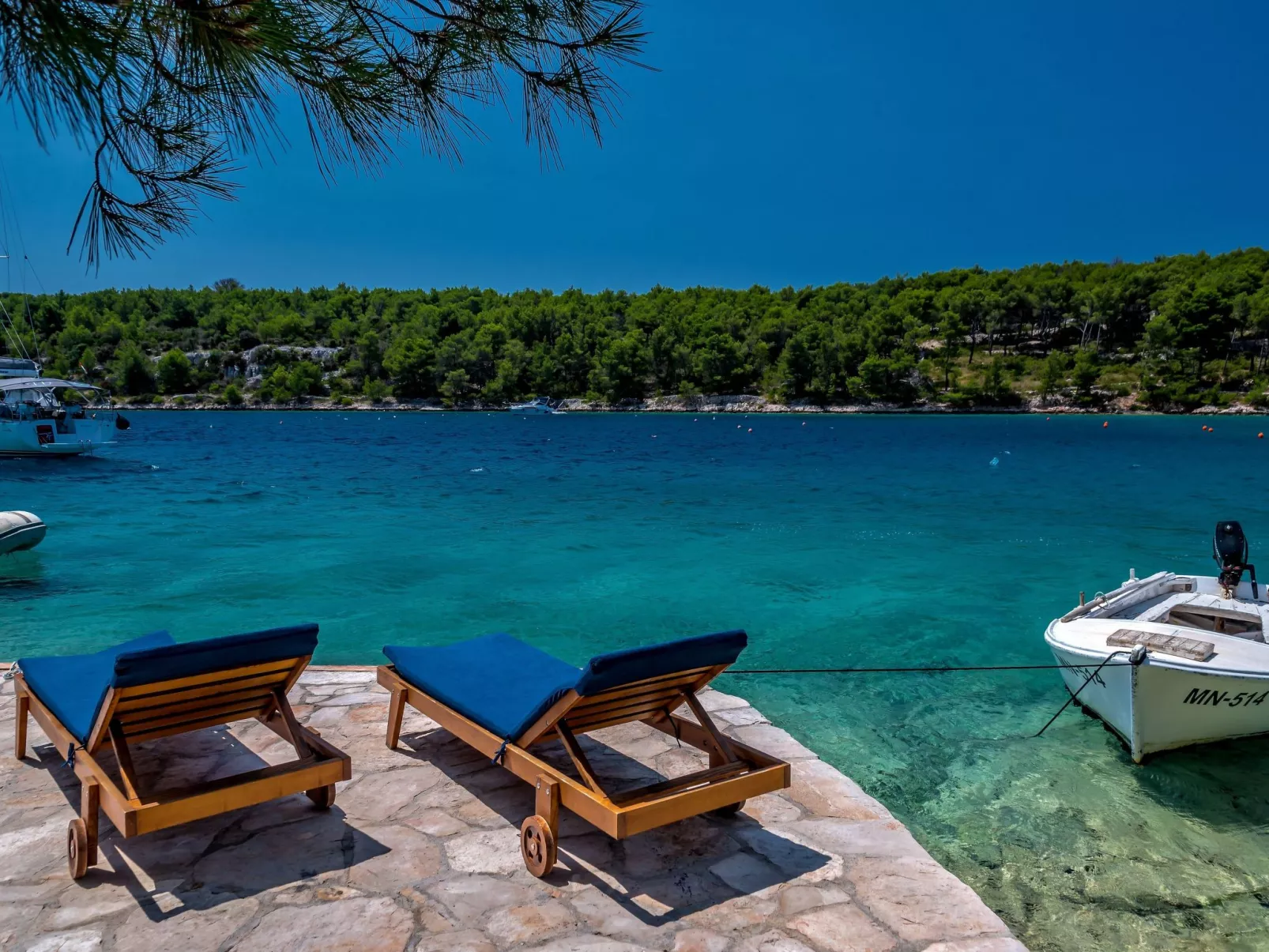 Hidden Heaven Private Resort - Beheizter Pool-Draußen