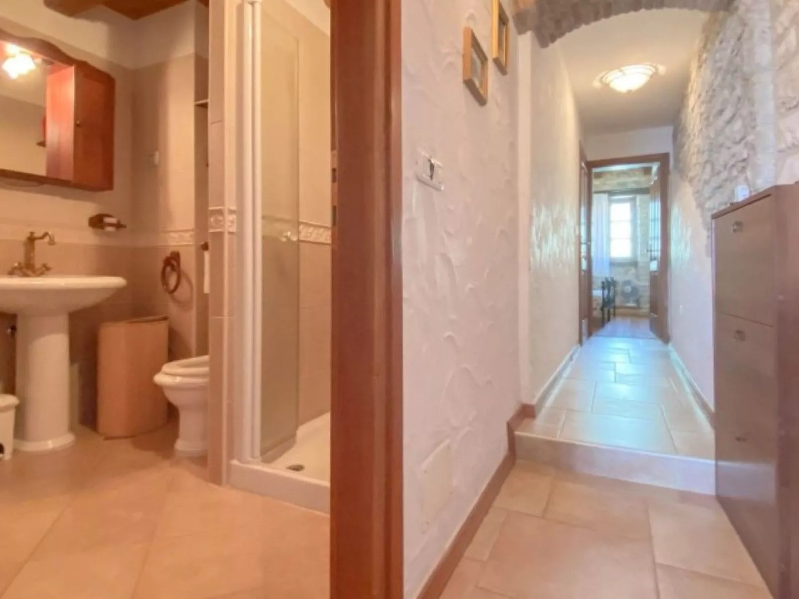 Für 4 Personen ca. 30 m&sup2; in Novigrad, Adriaküste Kroatien (Westküste von I-Drinnen