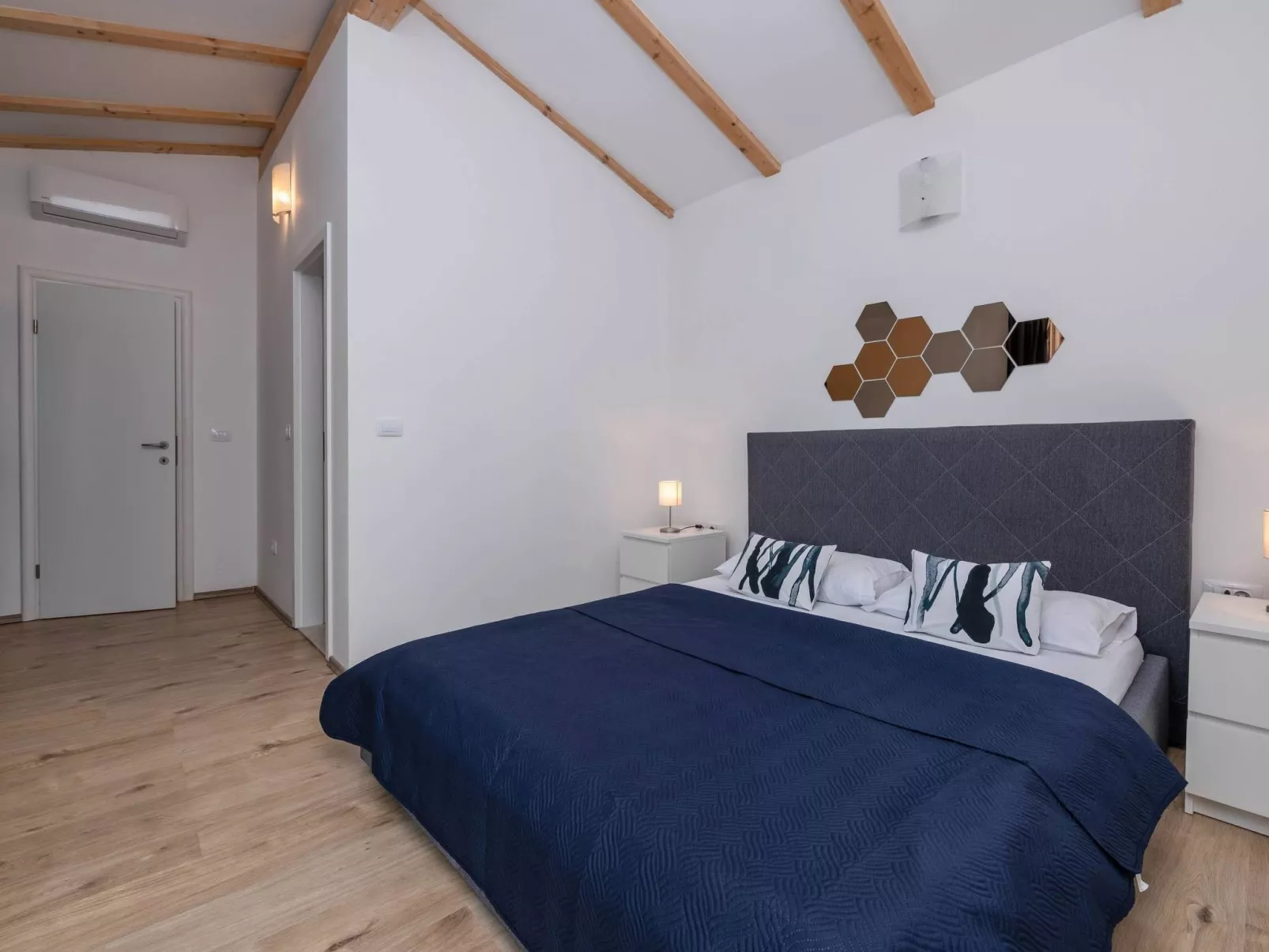 Villa Blaise-Image-tags.info