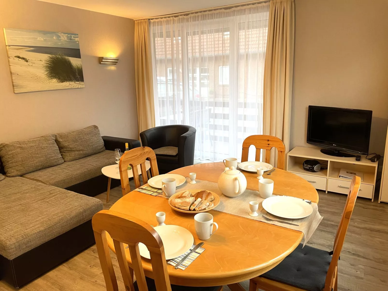 Helle Erdgeschosswohnung mit sonniger Terrasse-Dedans