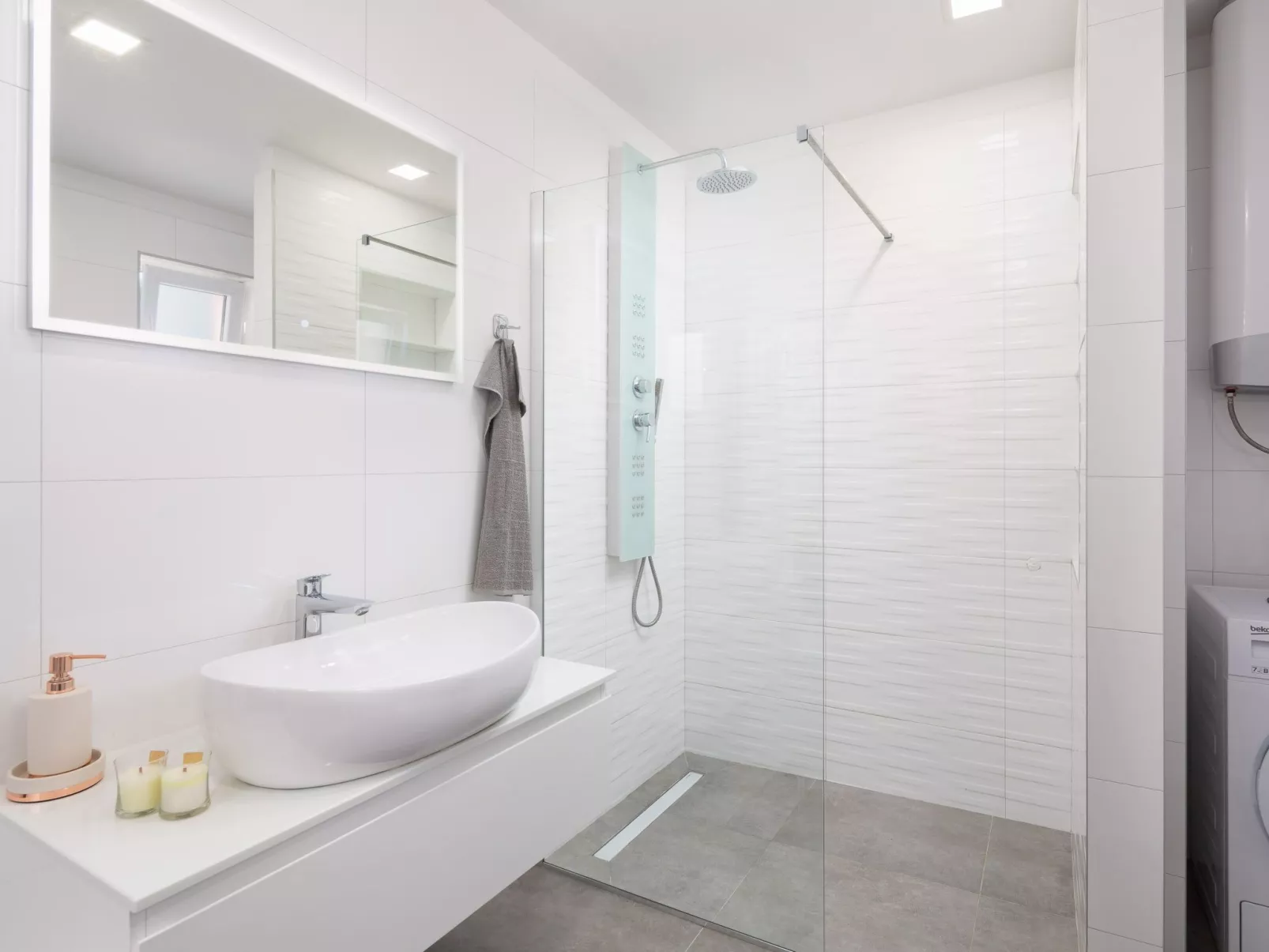 Für 12 Personen in Stanići, Dalmatien (Mitteldalmatien)-Image-tags.info