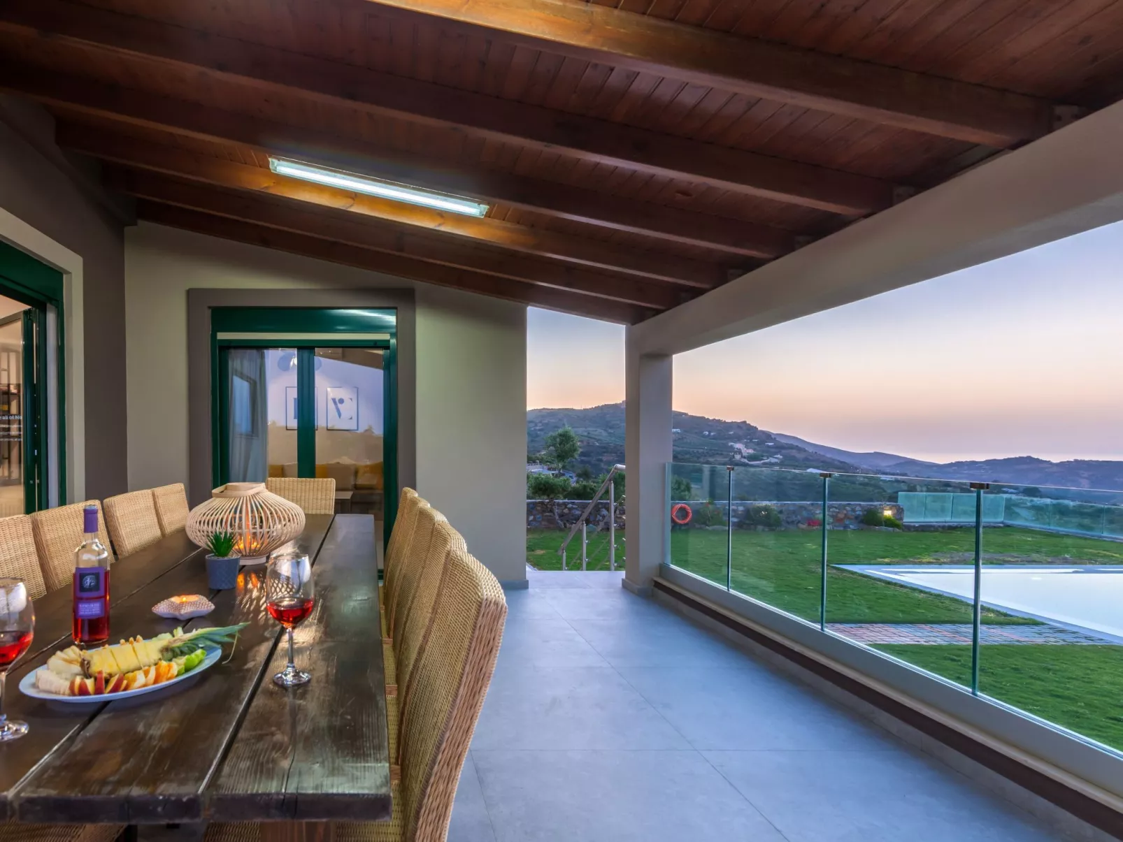 Ferienvilla mit privatem Pool-Dehors