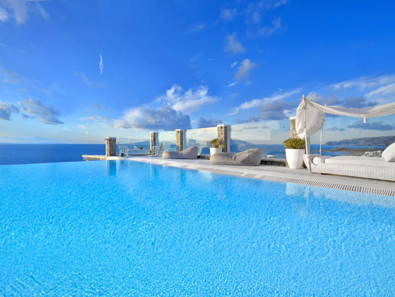 "Calypso Sunset" mit Terrasse-Dedans