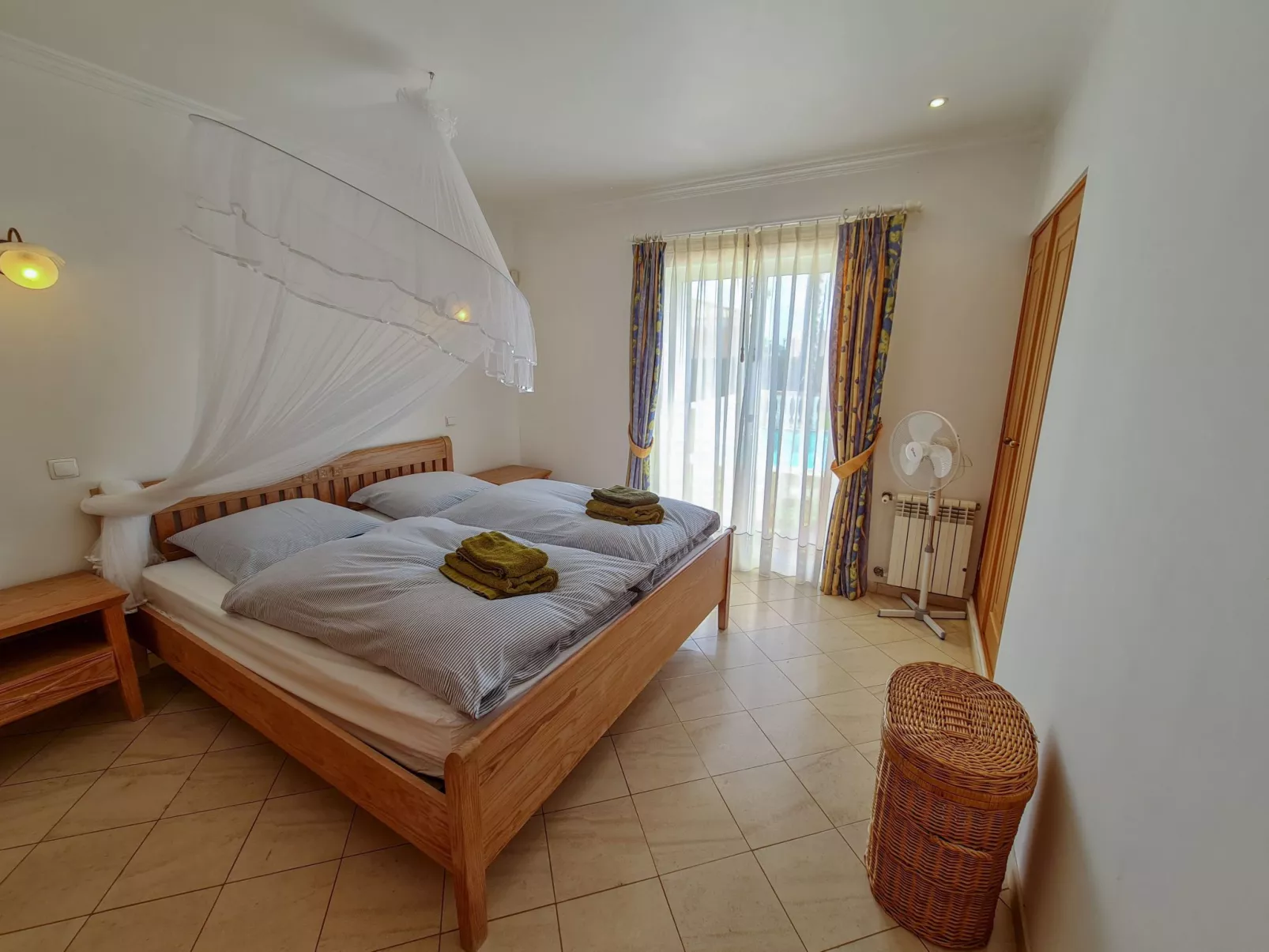 Villa Mar á Vista-Drinnen