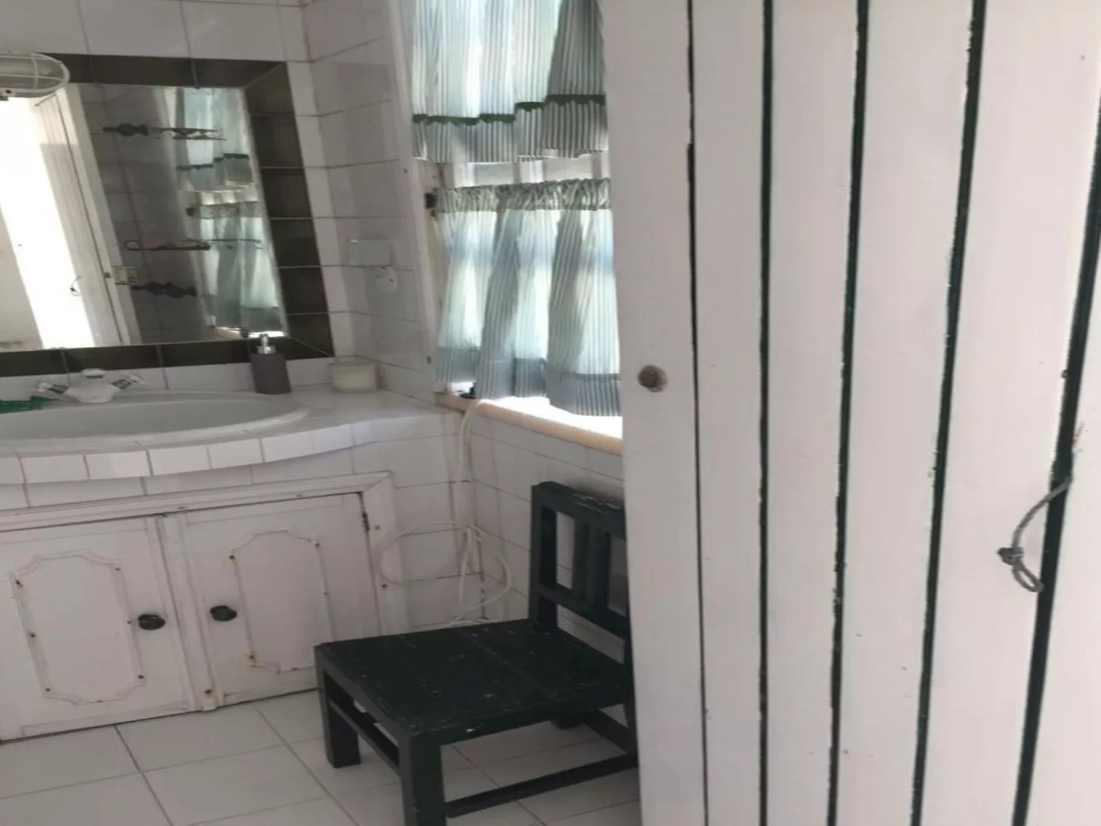 Großmutters Scheune-Drinnen