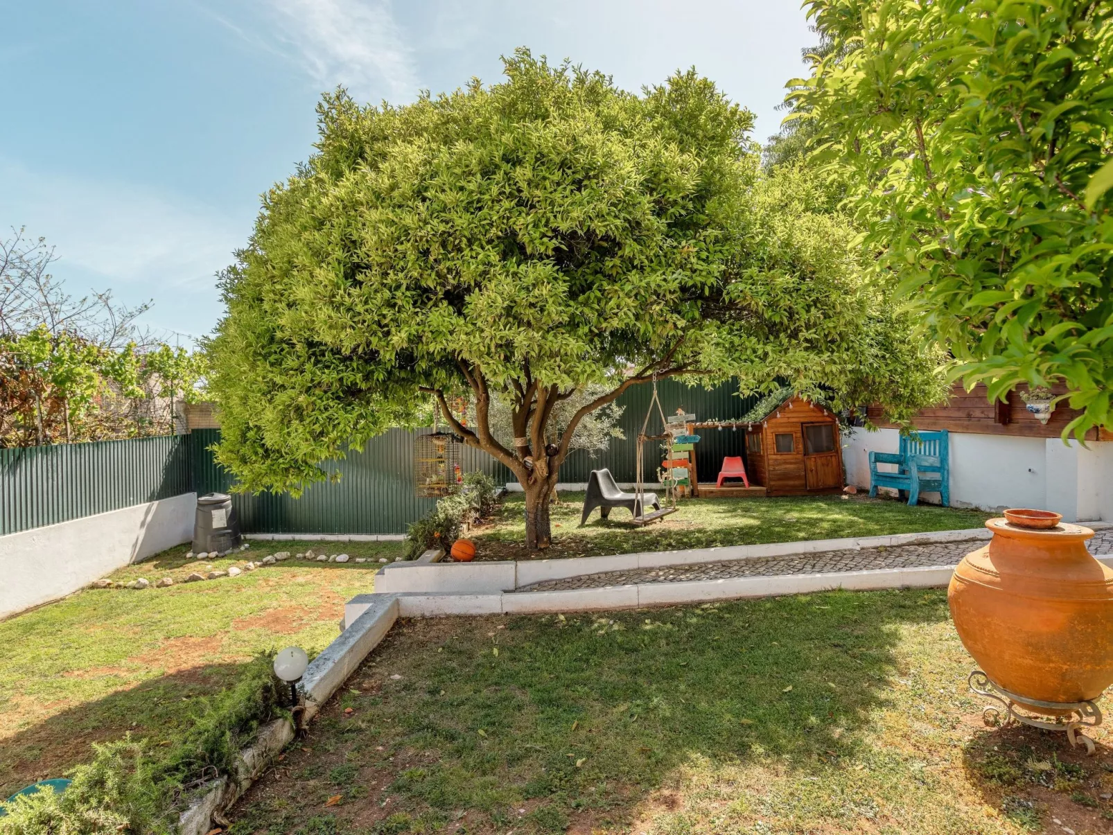 In Algés mit Kleinem gemeinsamem Pool - Draußen