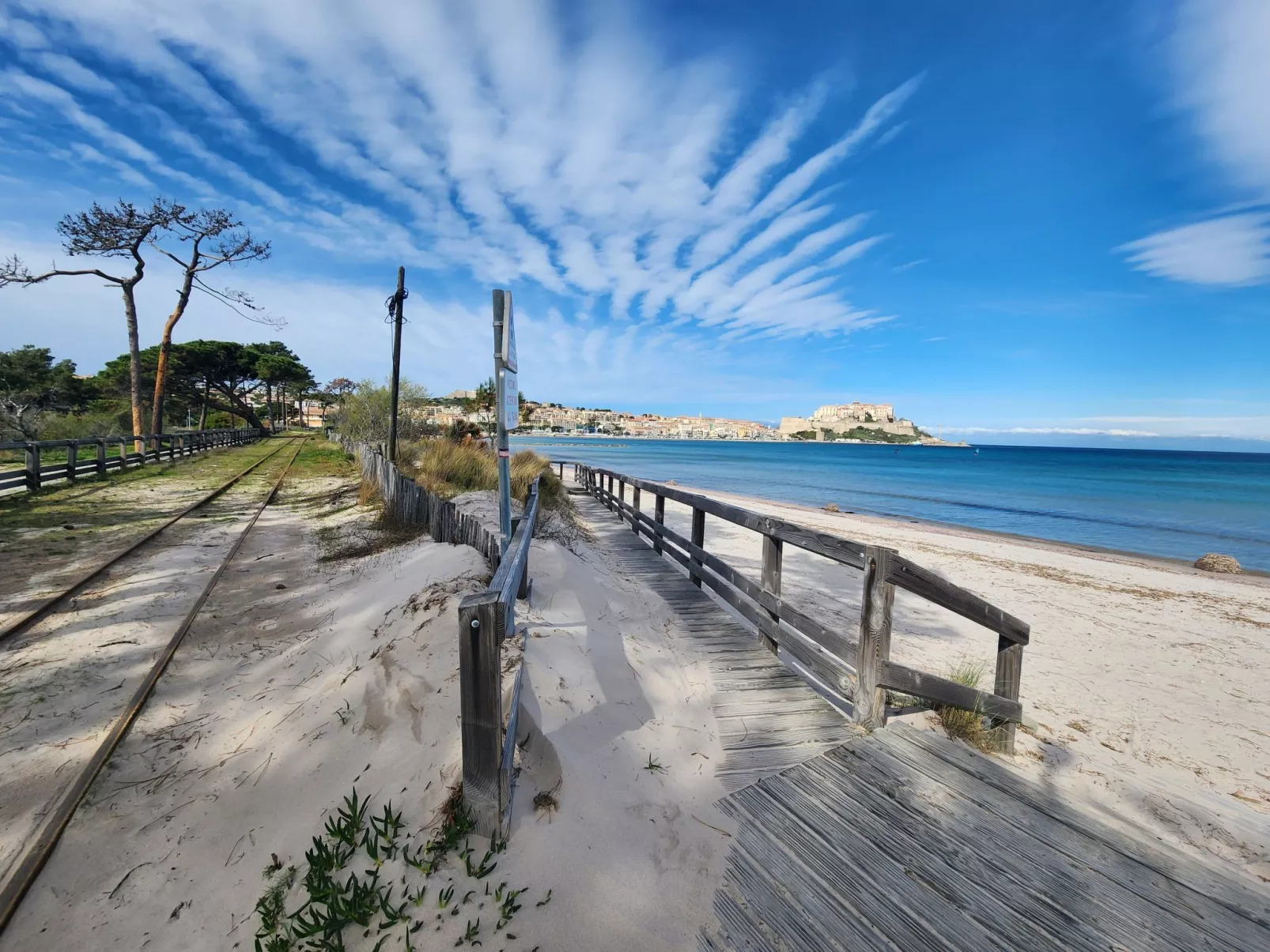 Calvi "Eden Paradisu"-Dehors