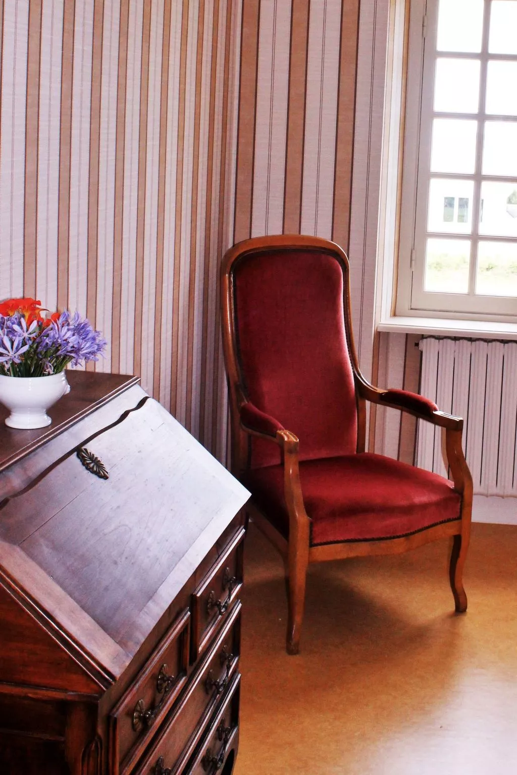 Men Toul Lilia-Dedans