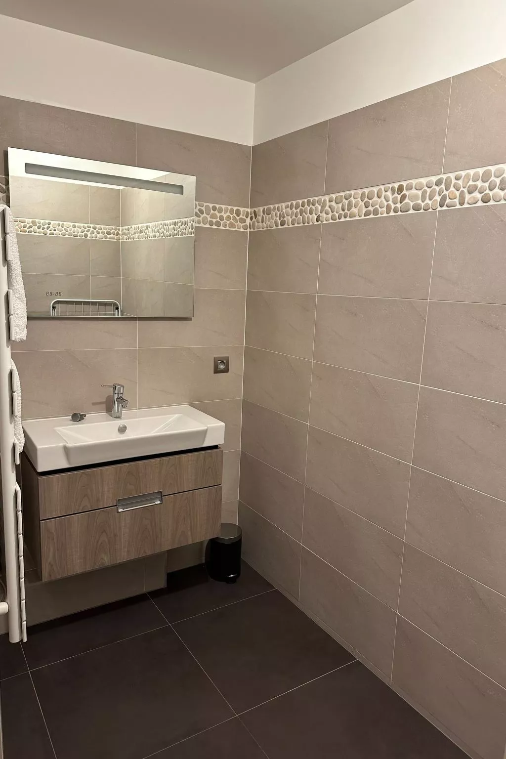 Wohnung "Paris 17" mit Balkon-Drinnen