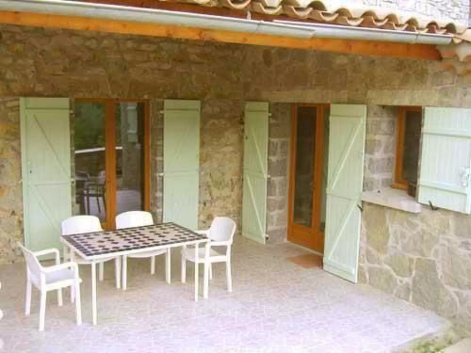 Haus für 6 Personen mit eigener Terrasse-Draußen