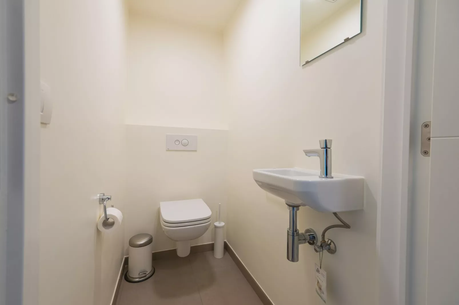 FOREVER / 0203-Bathroom