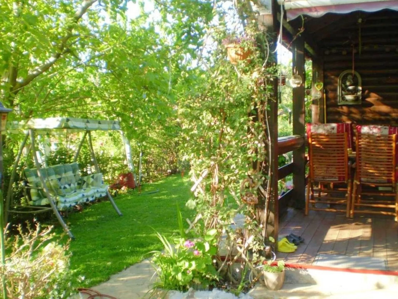 Landgut mit Garten, Grill und Terrasse-Outside