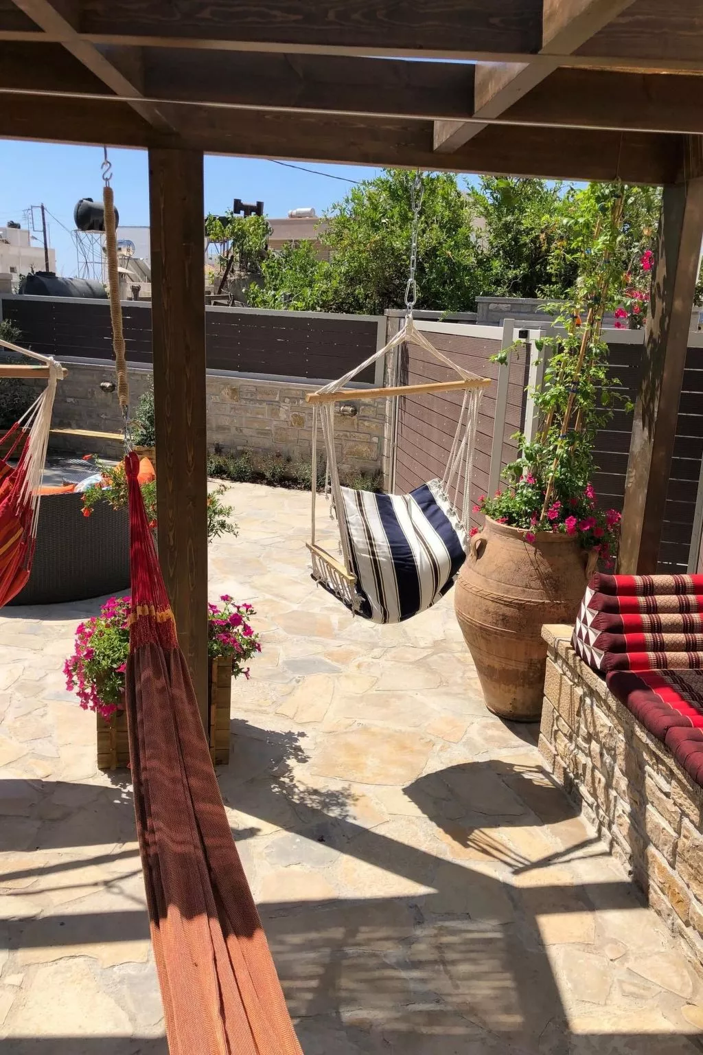 Lemonia für 6 Personen und 3 Kinder-Dehors