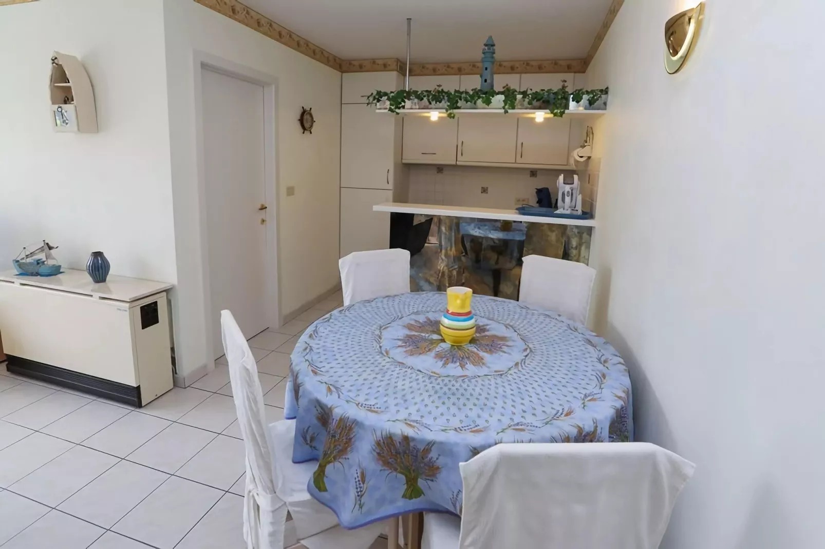 GOLF AZUR BIARRITZ / C03  GAR 3-Kitchen