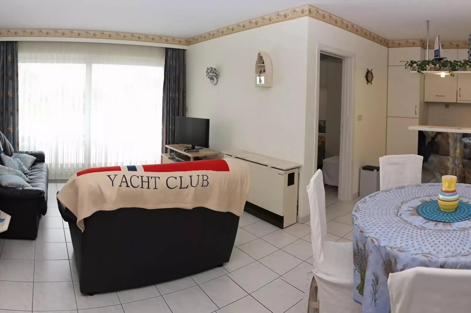 GOLF AZUR BIARRITZ / C03  GAR 3-Living room
