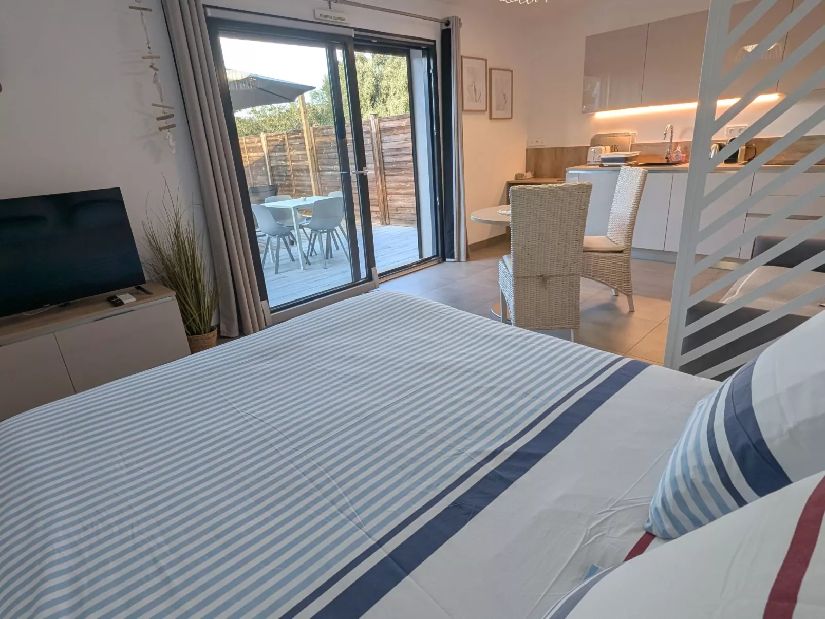 Studiowohnung mit Wallbox-Drinnen