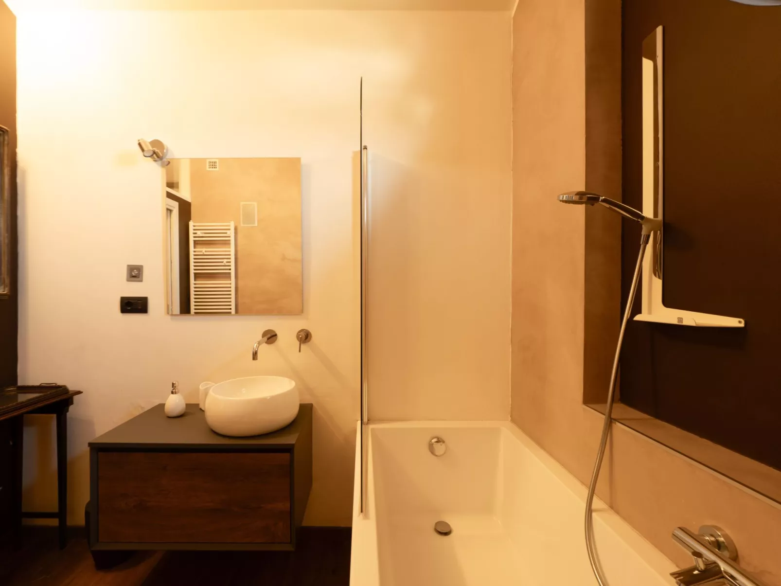 Dada House by Holiday World-Drinnen