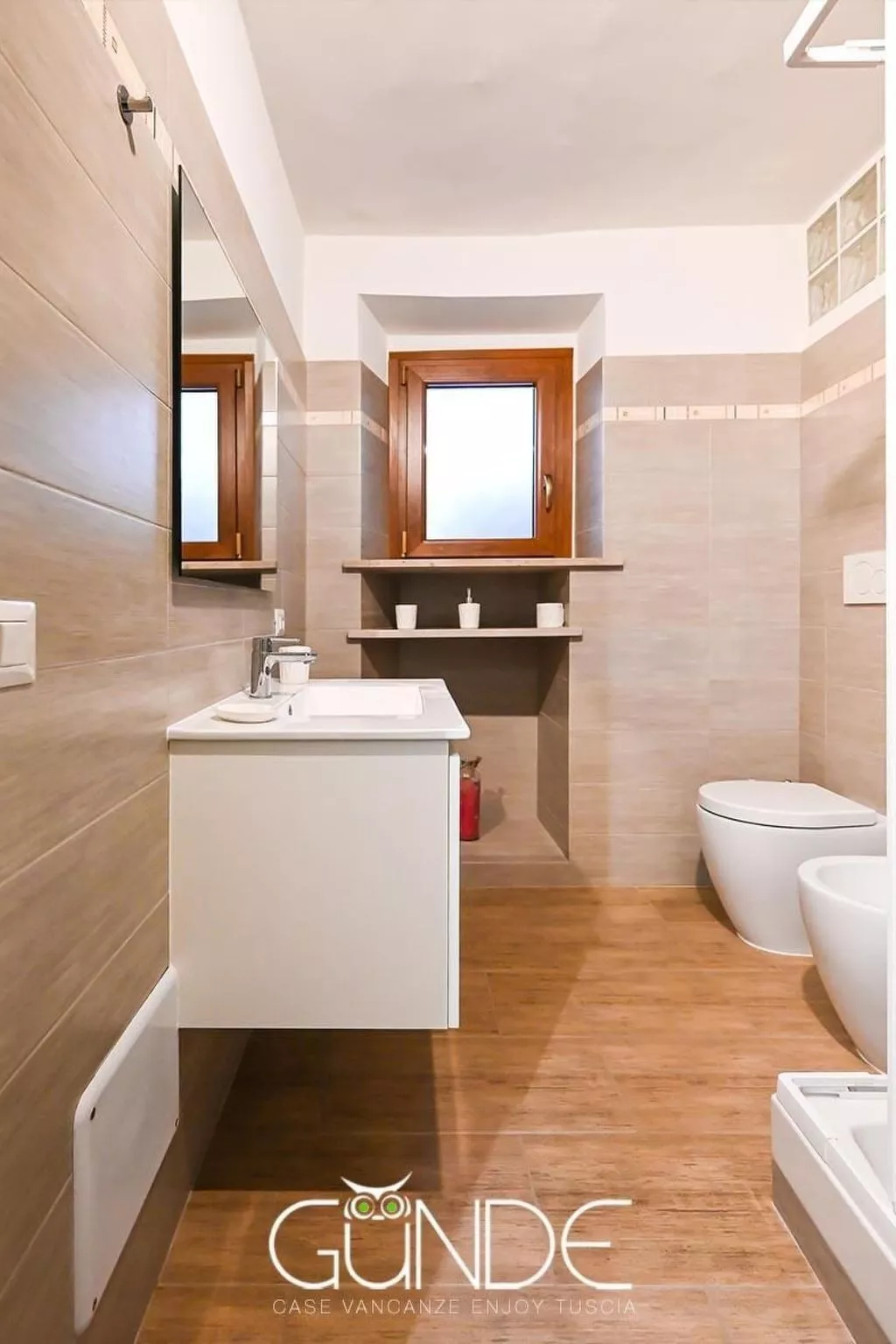 Verne's Haus - La Casa di Verne-Image-tags.info