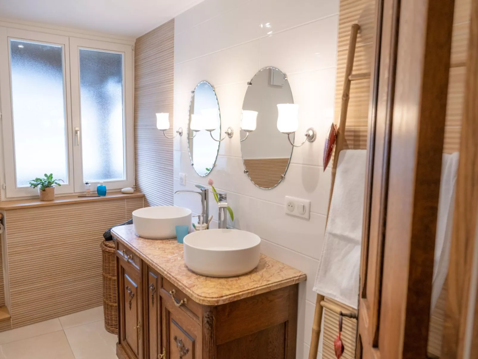 "Chez l'Alsacien"-Dedans