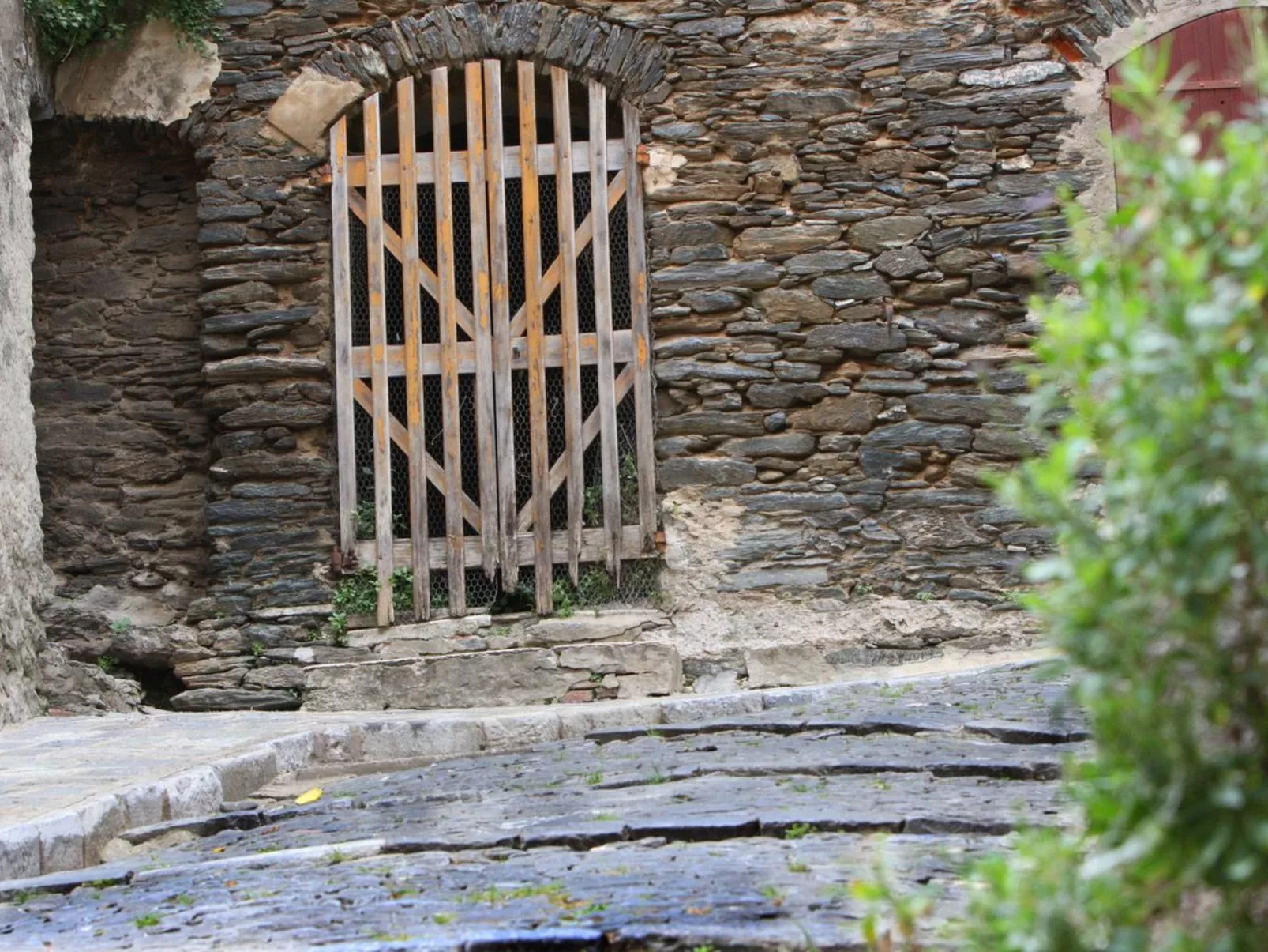 Weingut Punta della Guardia Ruhig und beschaulich-Outside