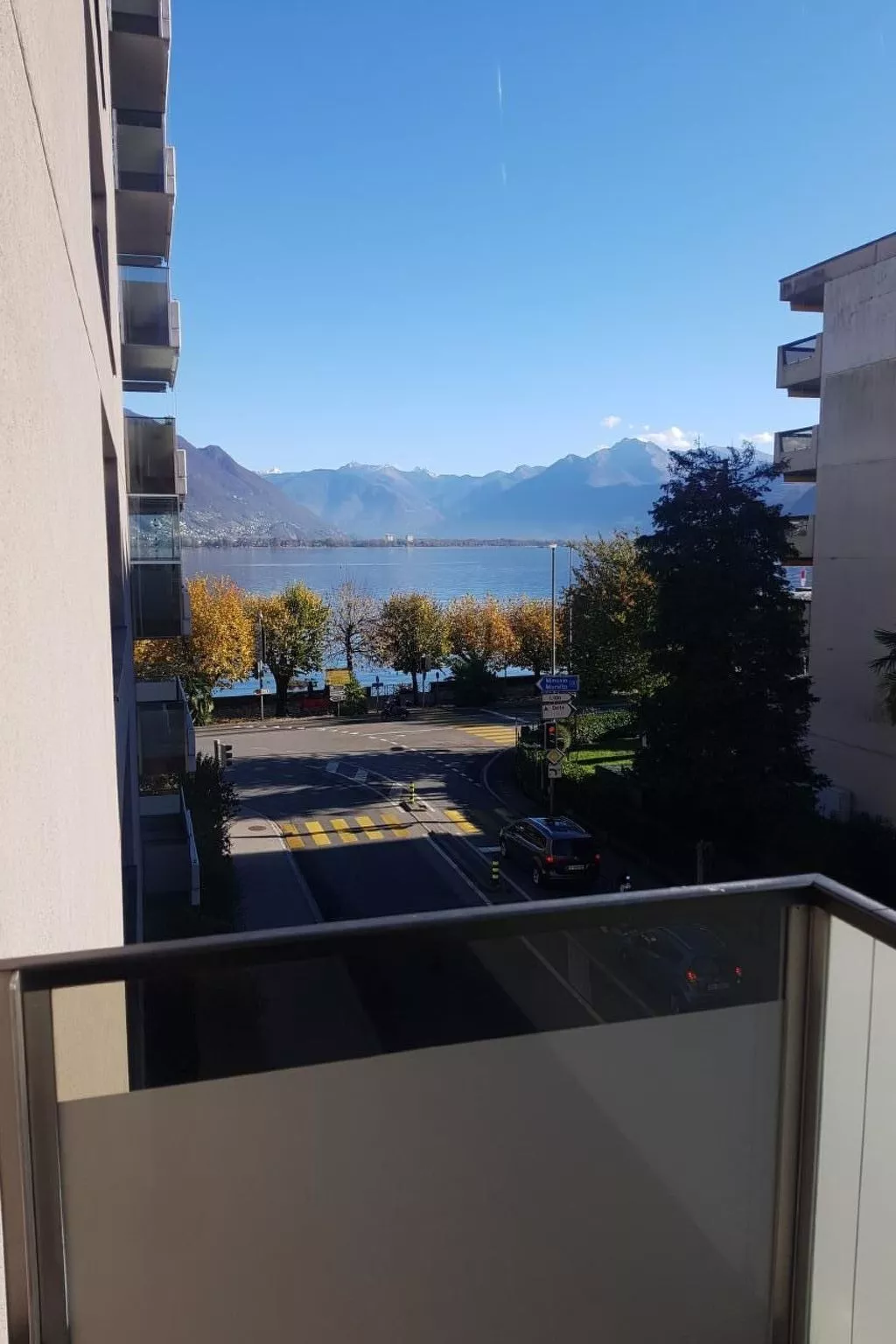 Residenza Vivian - Swan Lake Suite Apt. 304-Dehors