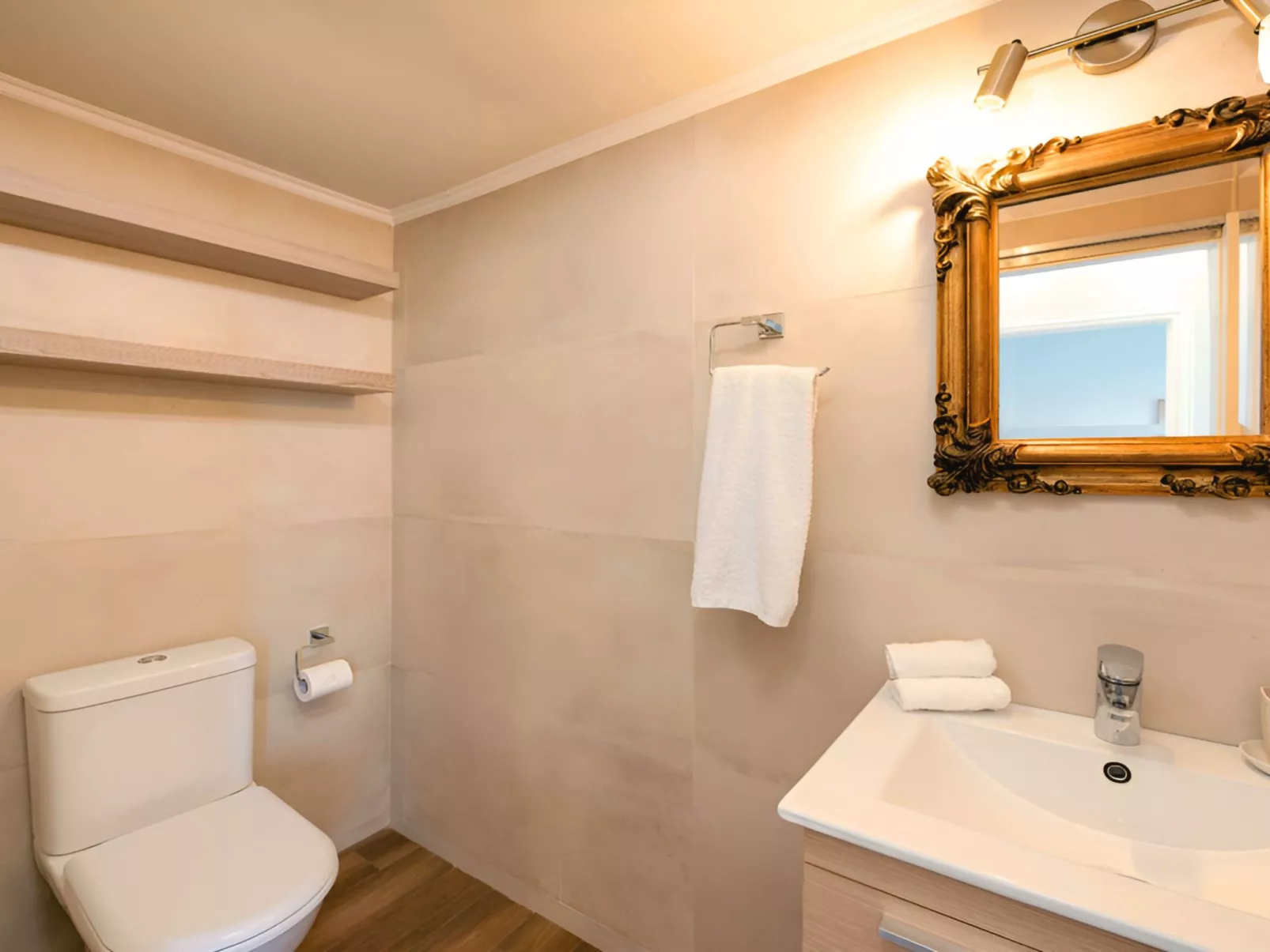 Capaka Villa Privater Pool-Inside