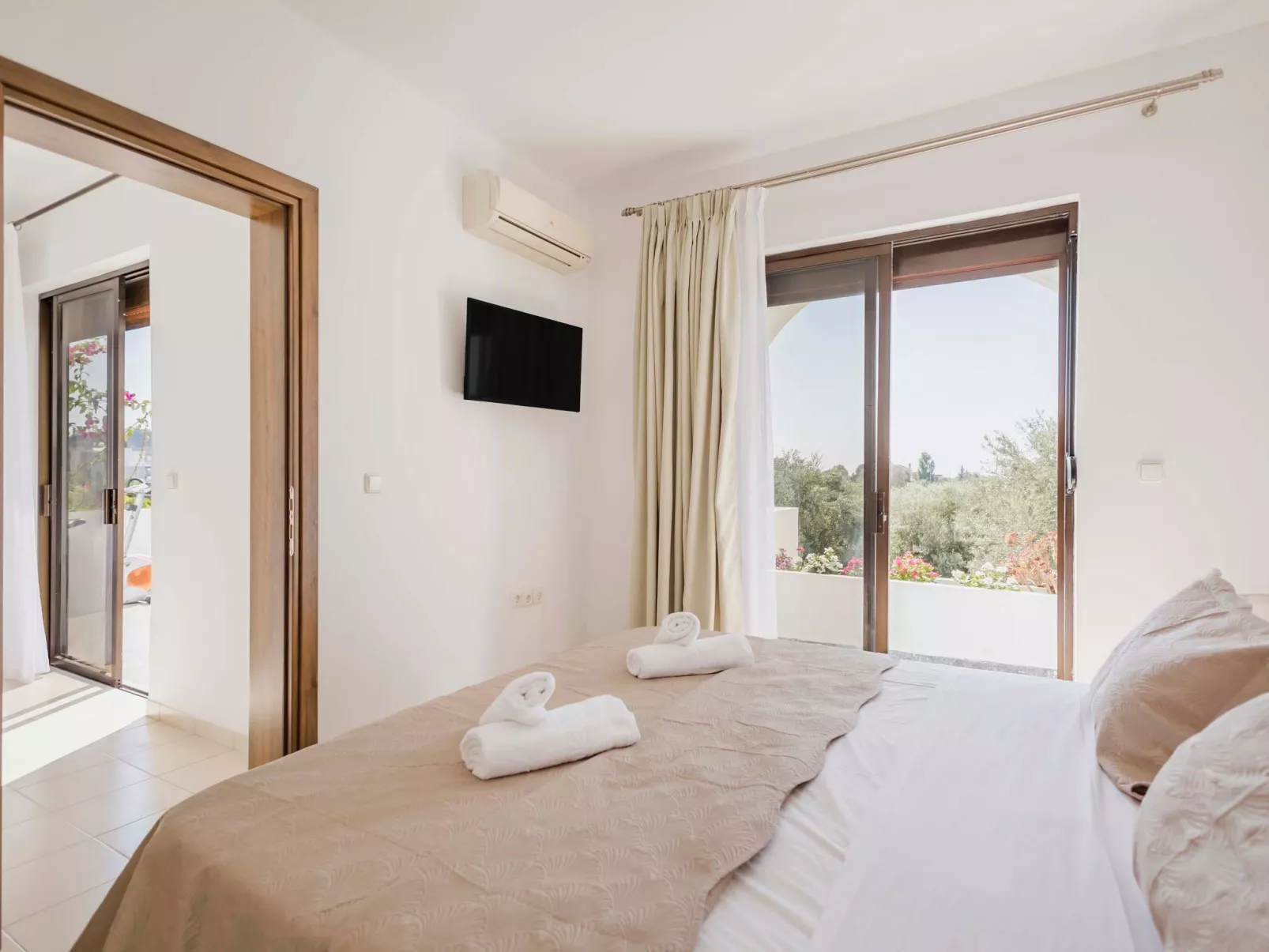 Villa Natura-Image-tags.info