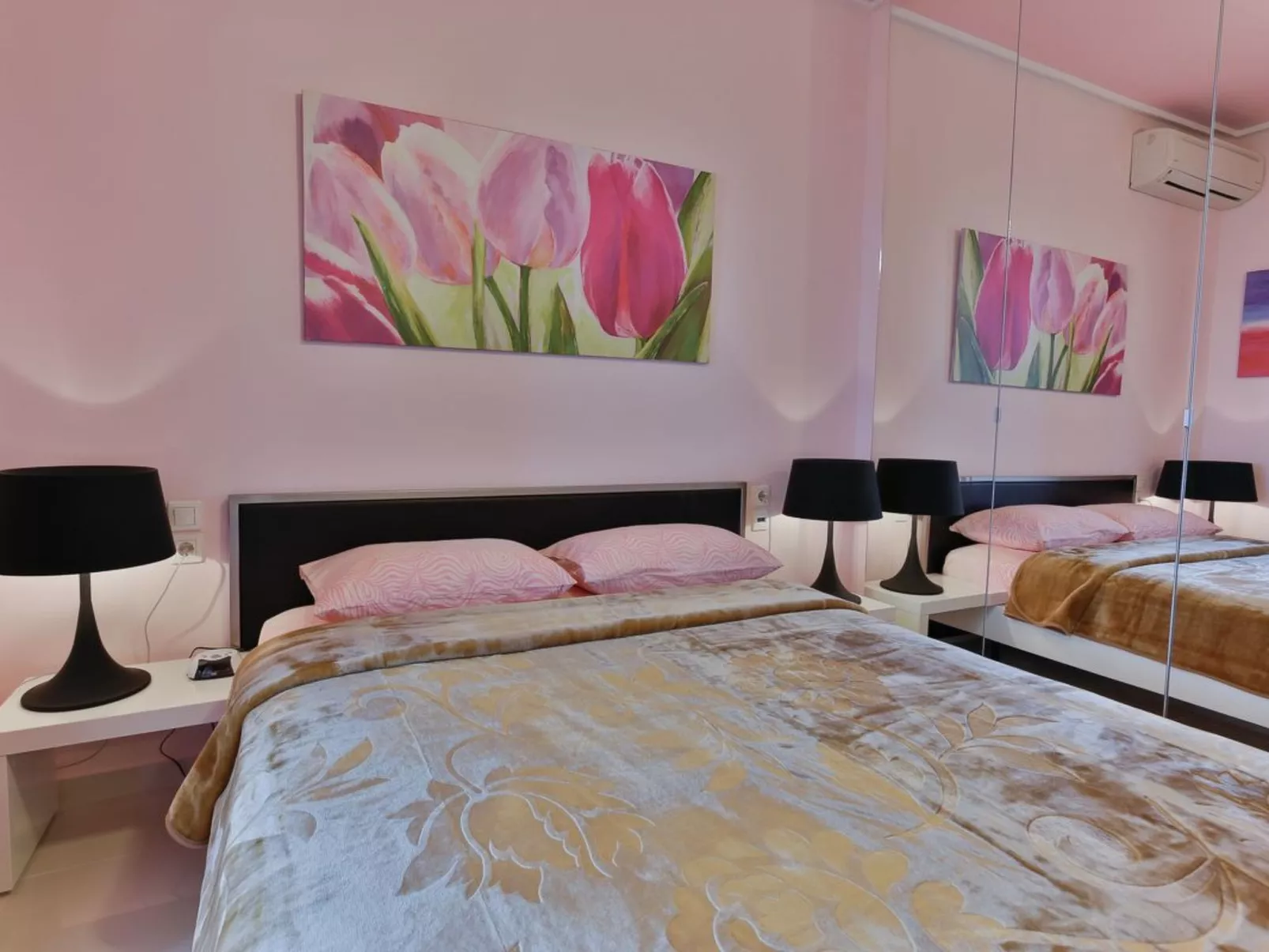 "Centaur Villa" direkt am Strand-Inside