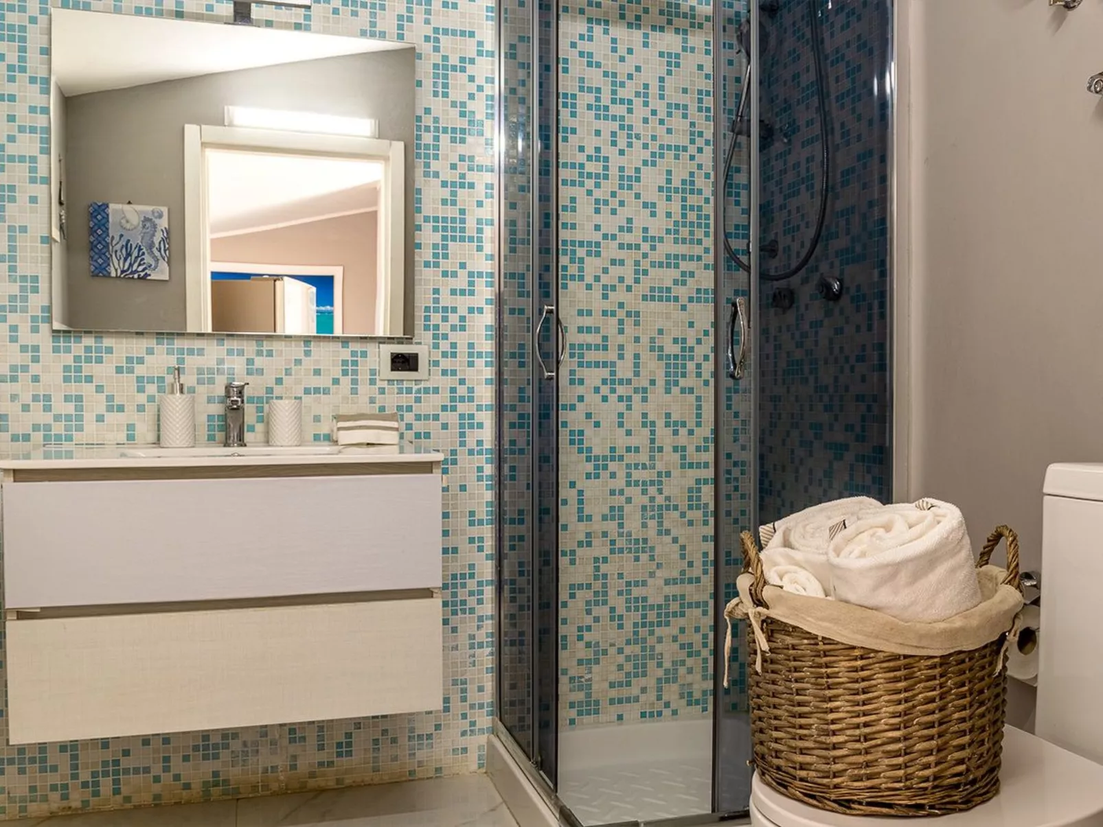 Naxos Loft Ferienwohnung mit Terrasse-Inside