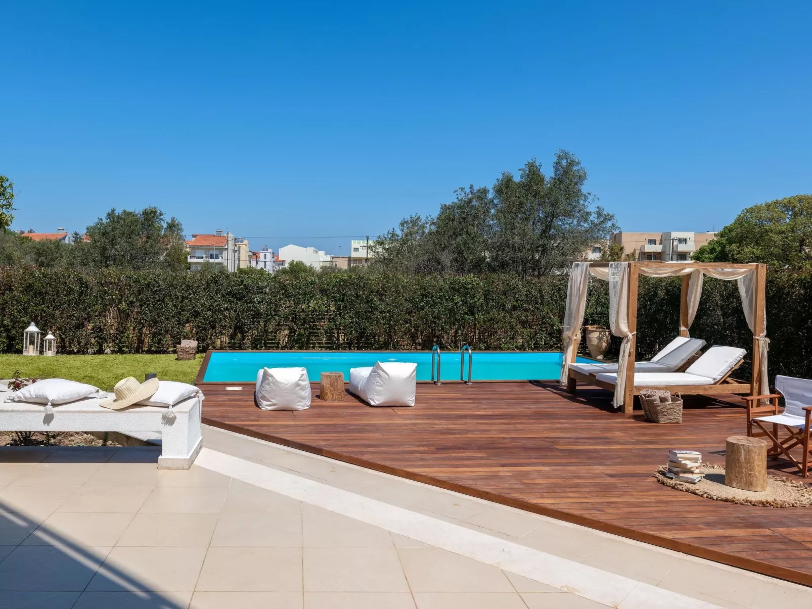 Schöne weiße Ferienvilla Liebe-Dedans