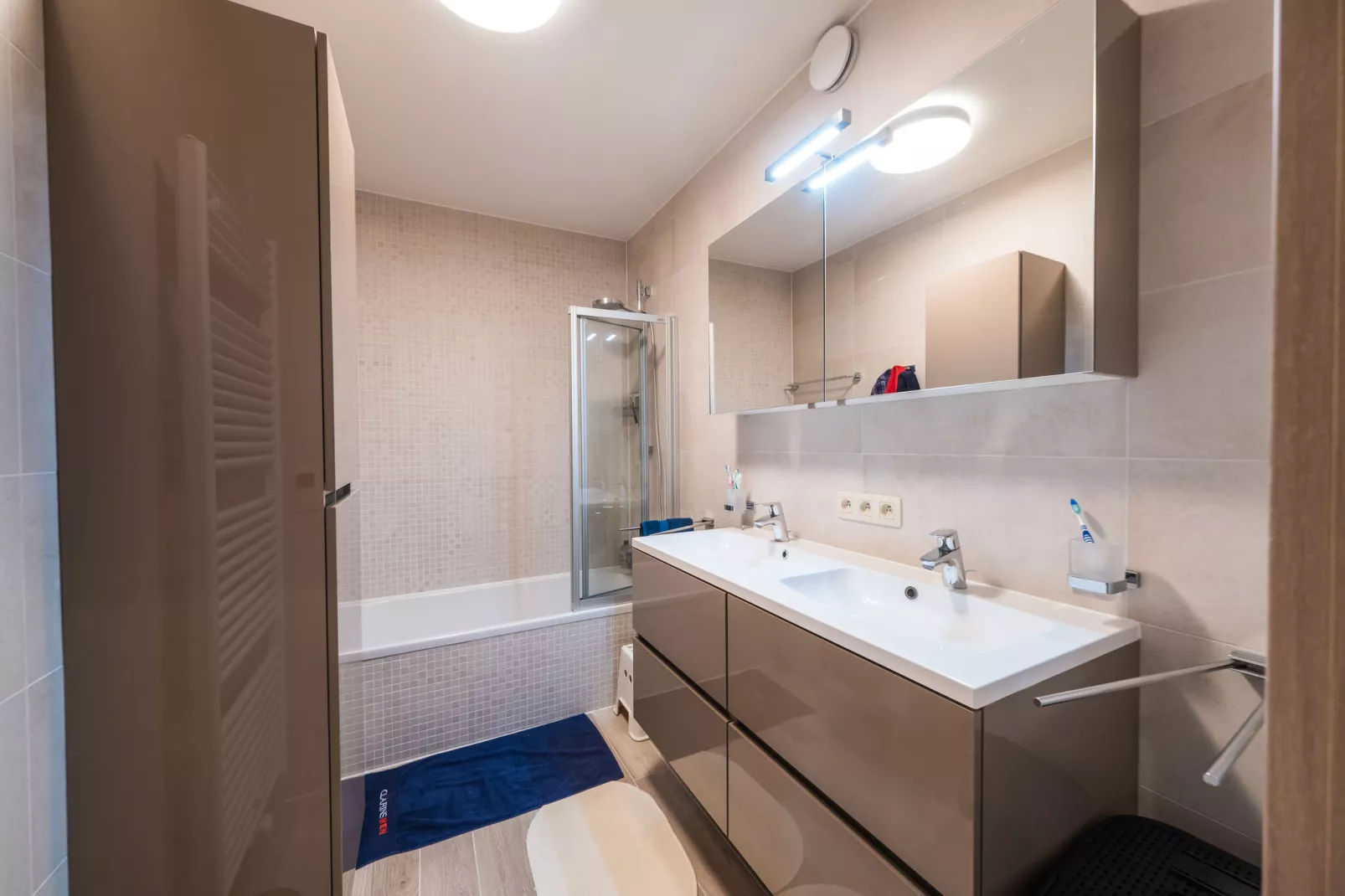 MOOREA / 0101-Bathroom