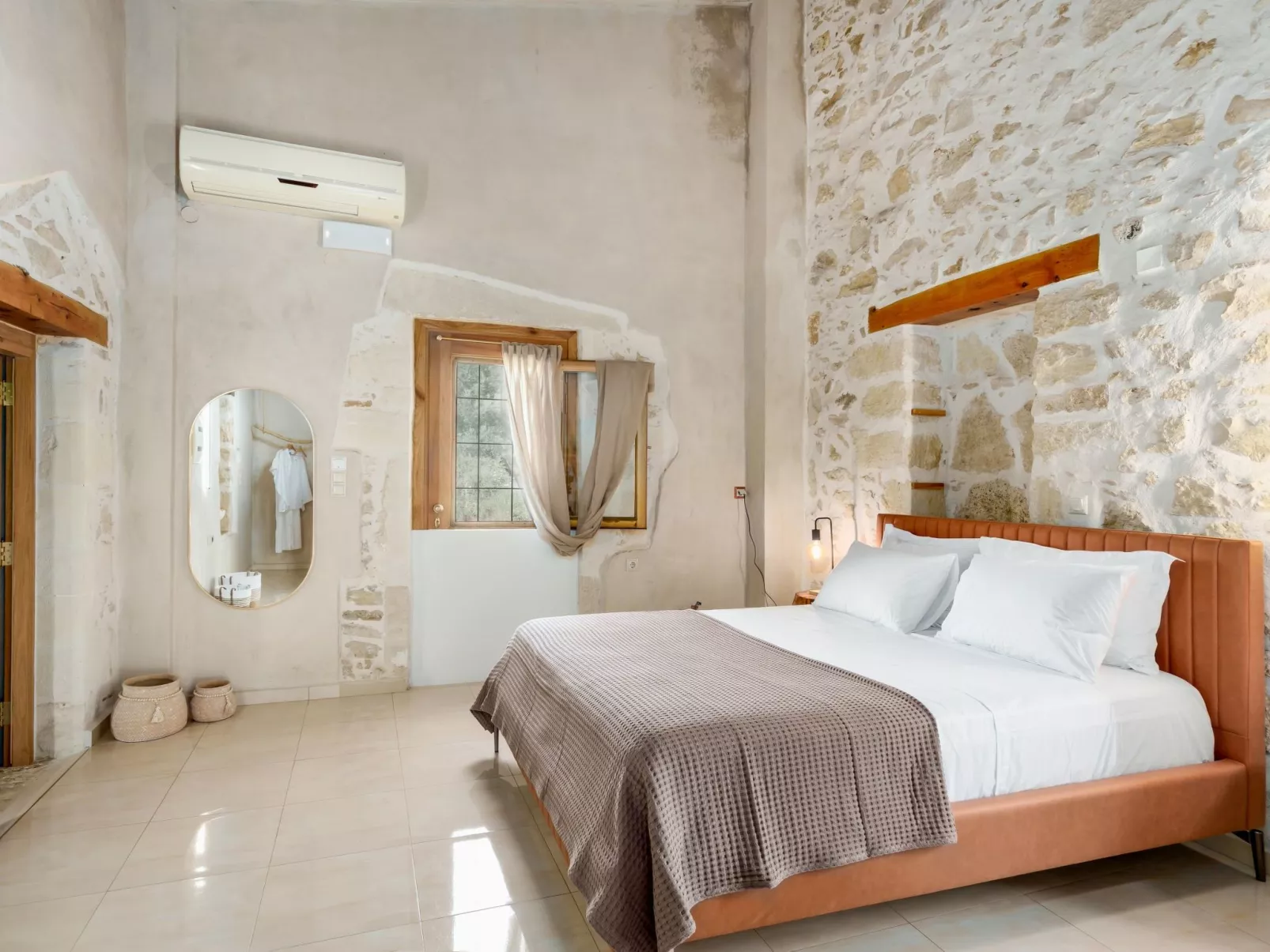 Neue Villa Myre 3, Privater Pool und 3 Wohnungen-Dedans