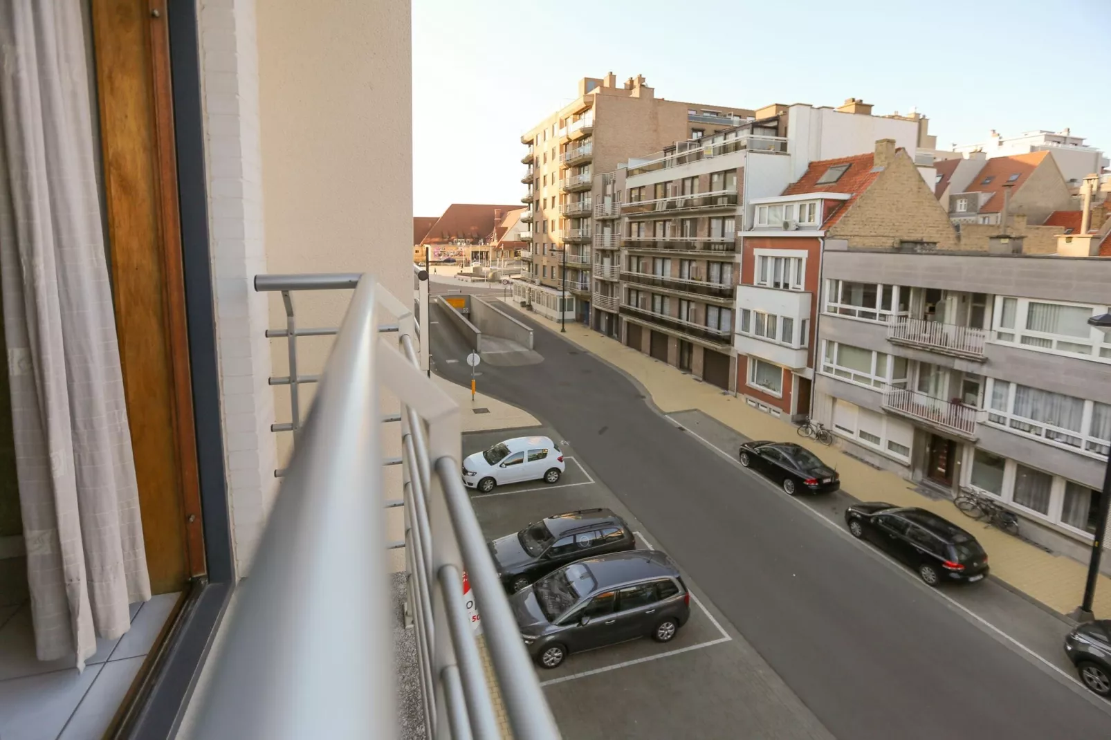 PRINCESS 2 / 0301  Parking-Terrace balcony