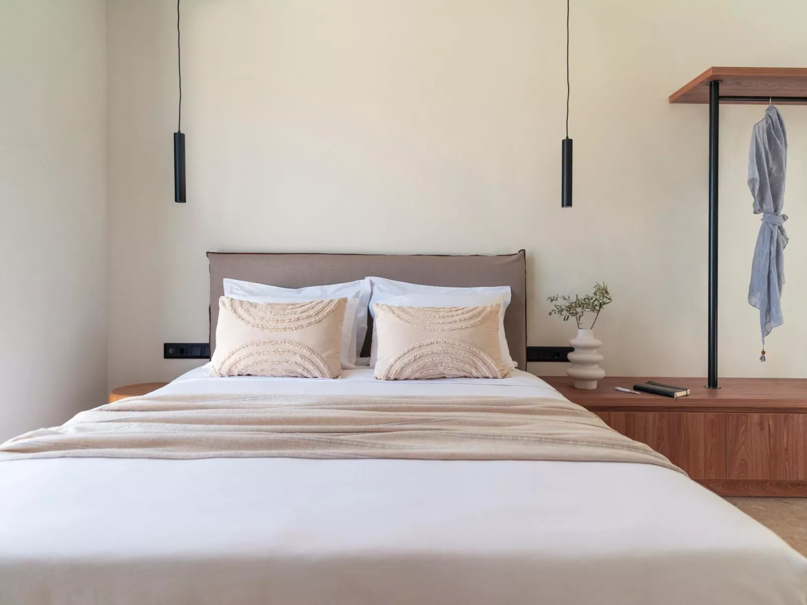 Massari-Hügel - Rocamar-Dedans