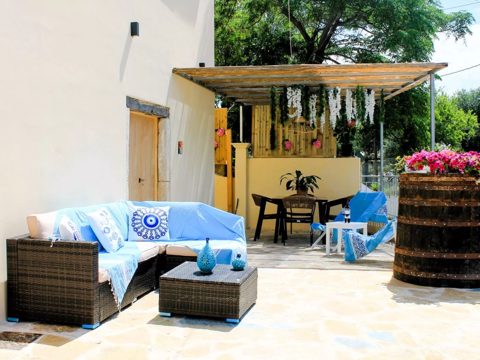 Haus mit drei Schlafzimmern in der Nähe der besten Strände von Korfu-Inside