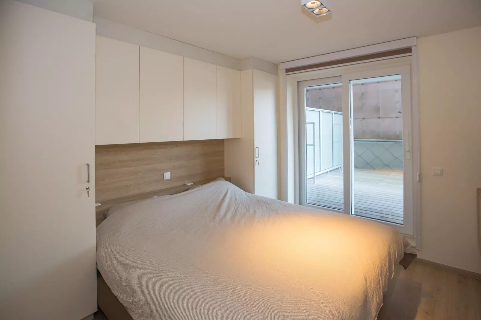 RIVA / 0101  GAR 282-Bedroom