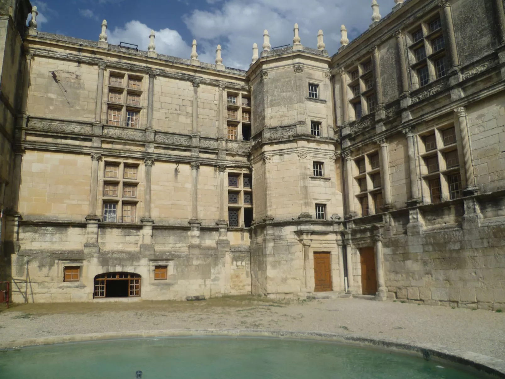 Domäne auf dem Bauernhof-Draußen