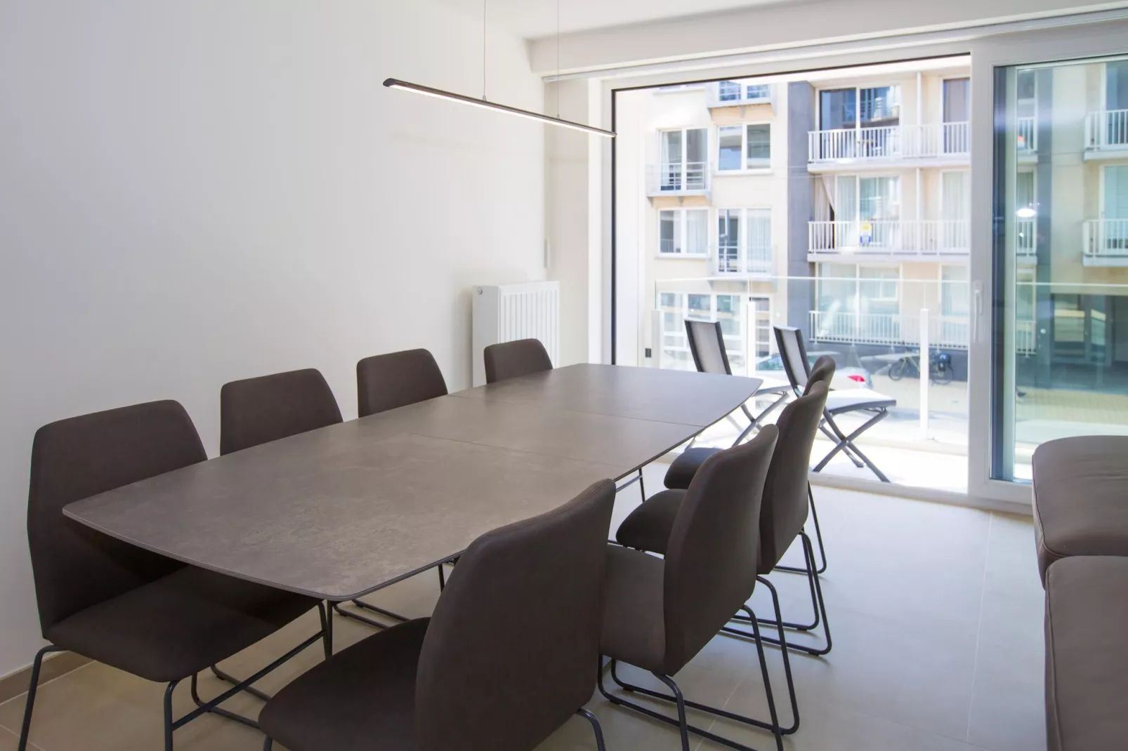 RIVA / 0101  GAR 282-Dining room