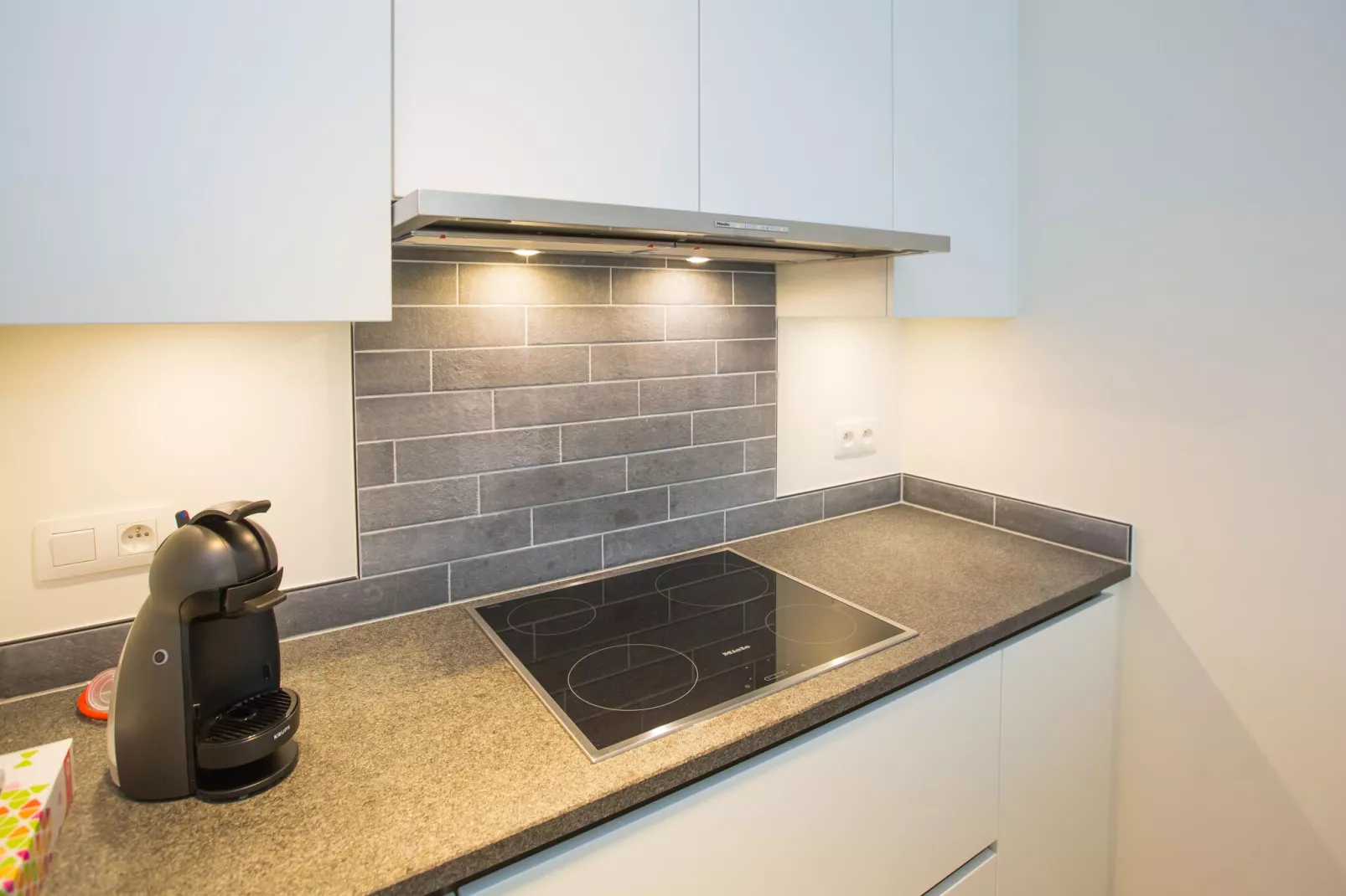RIVA / 0101  GAR 282-Kitchen
