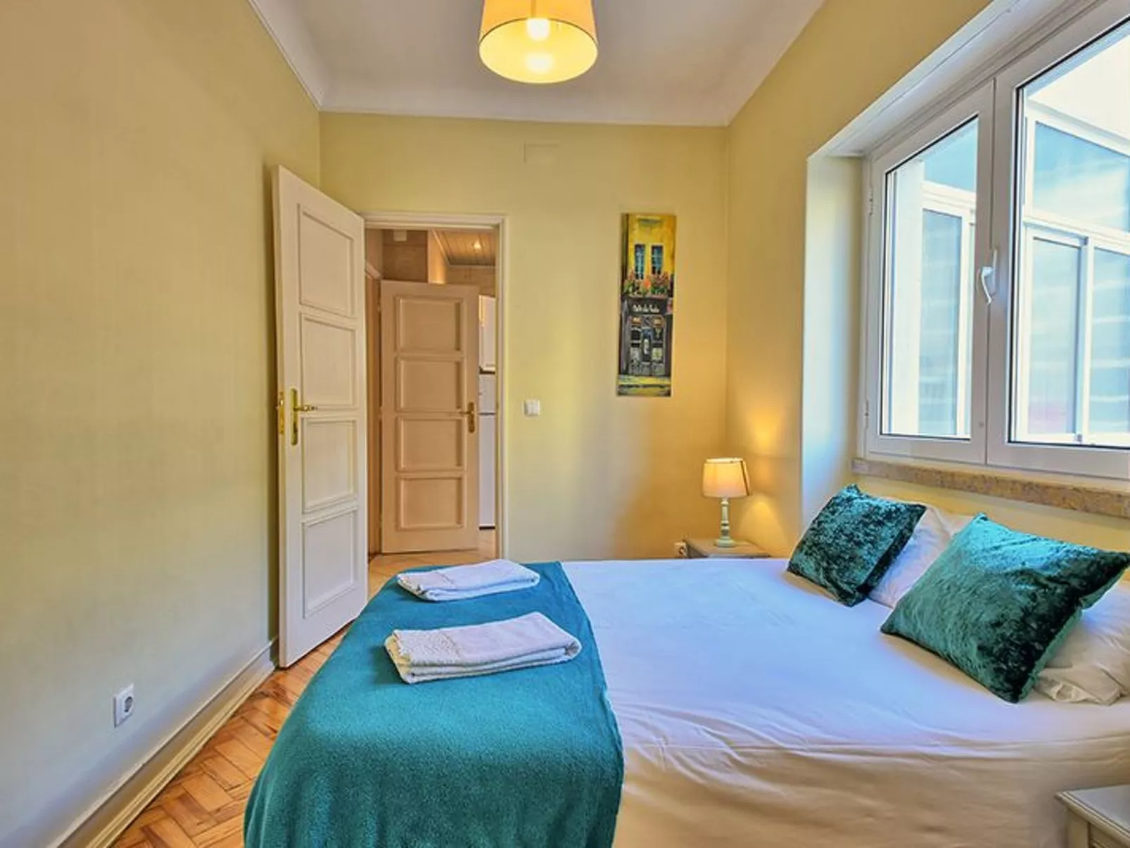 Admiral 2-Image-tags.info