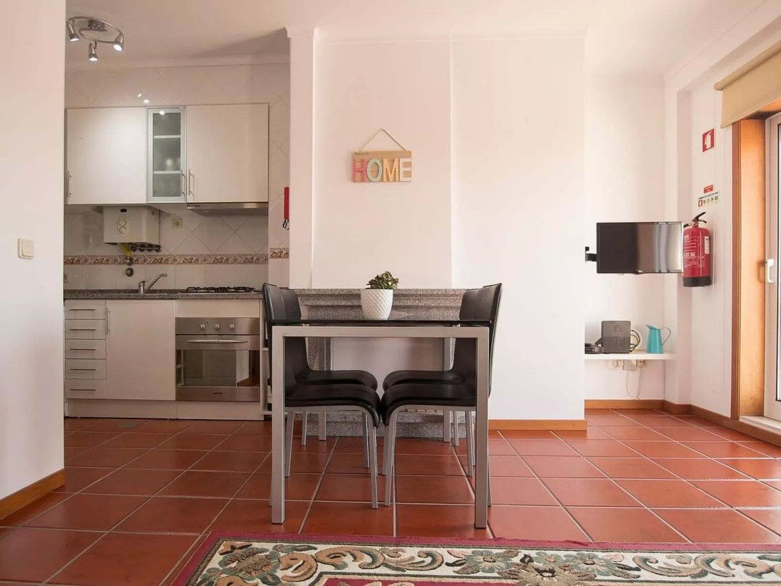 Erholung am Meer mit kostenlosem Privatparkplatz-Dedans