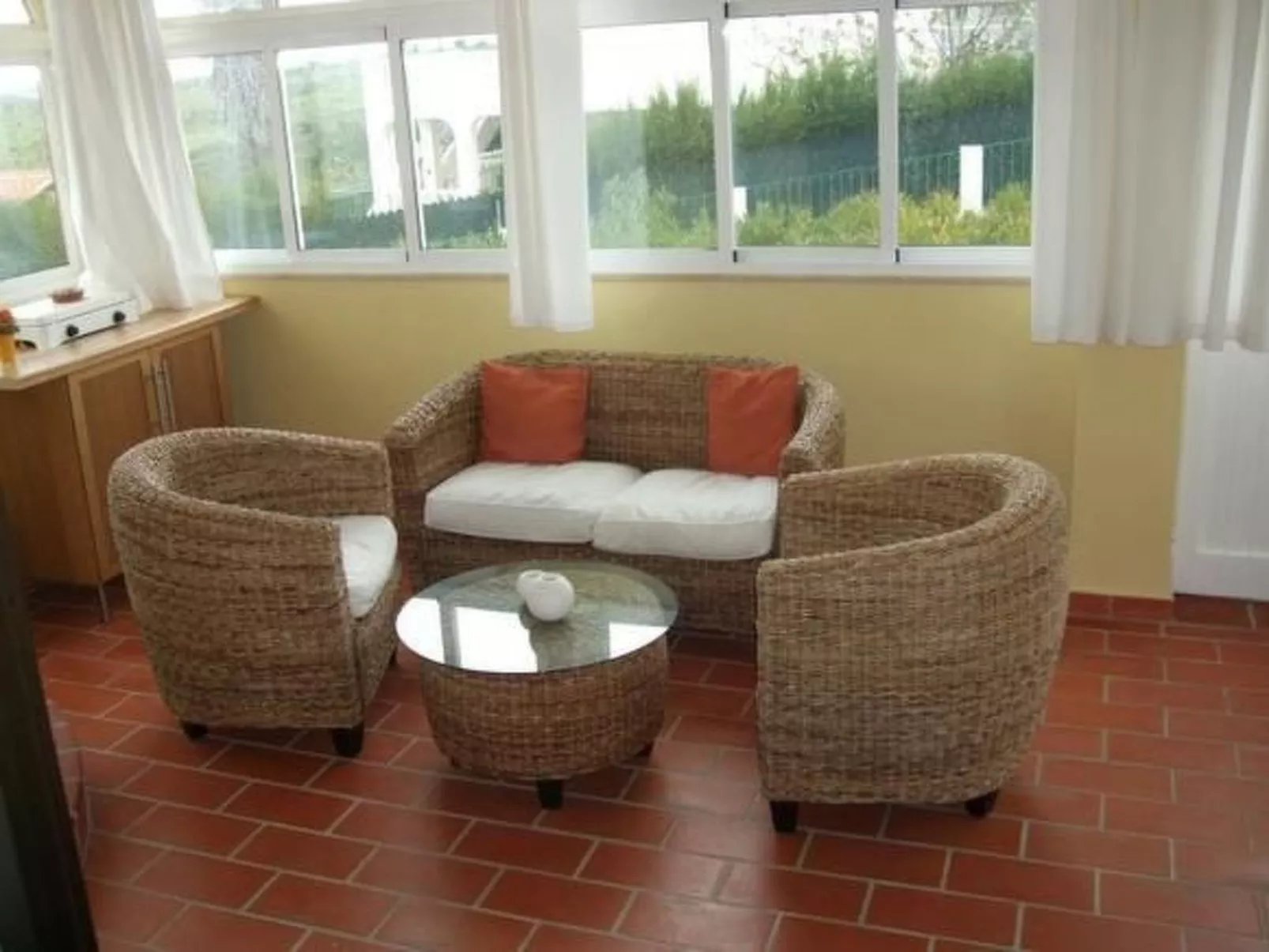 Nettes Ferienhaus in Altura mit Gepflegtem Garten-Inside