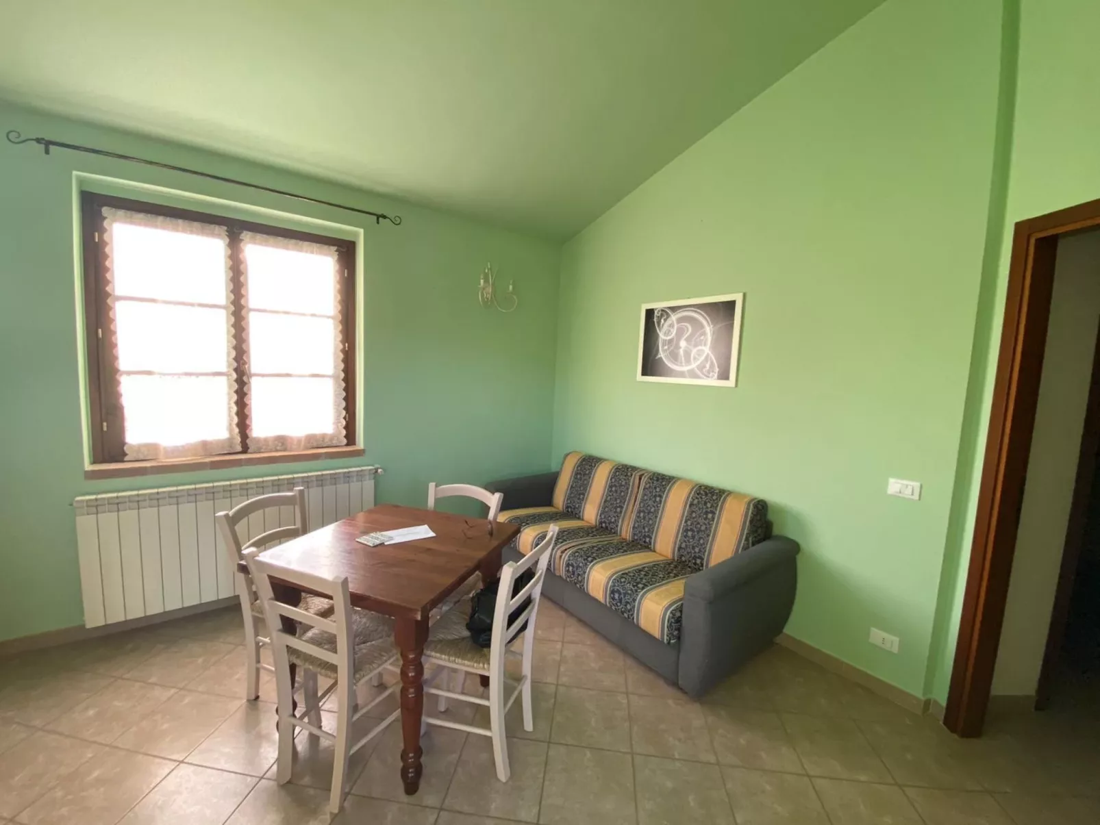 Mit Gemeinschaftspool-Inside