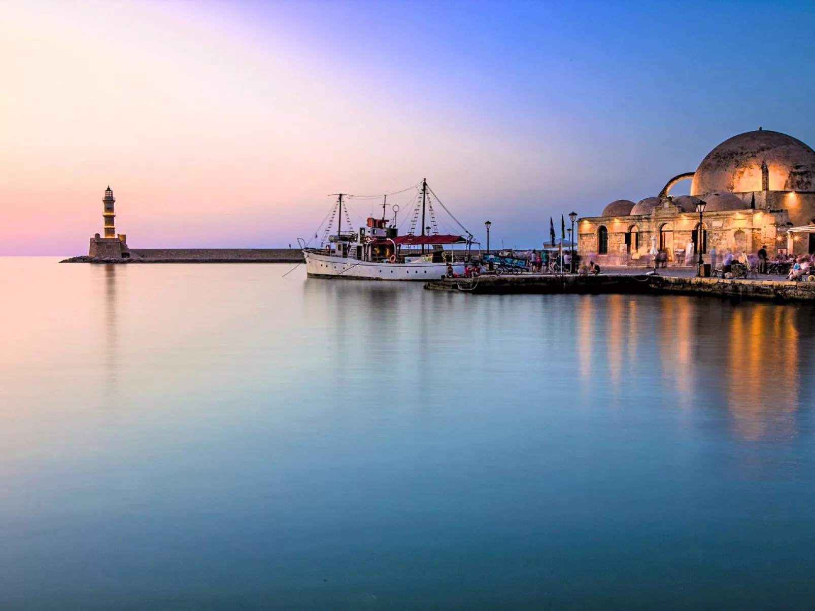 Hidden Gem Villa Pool und Jaccuzzi-Outside
