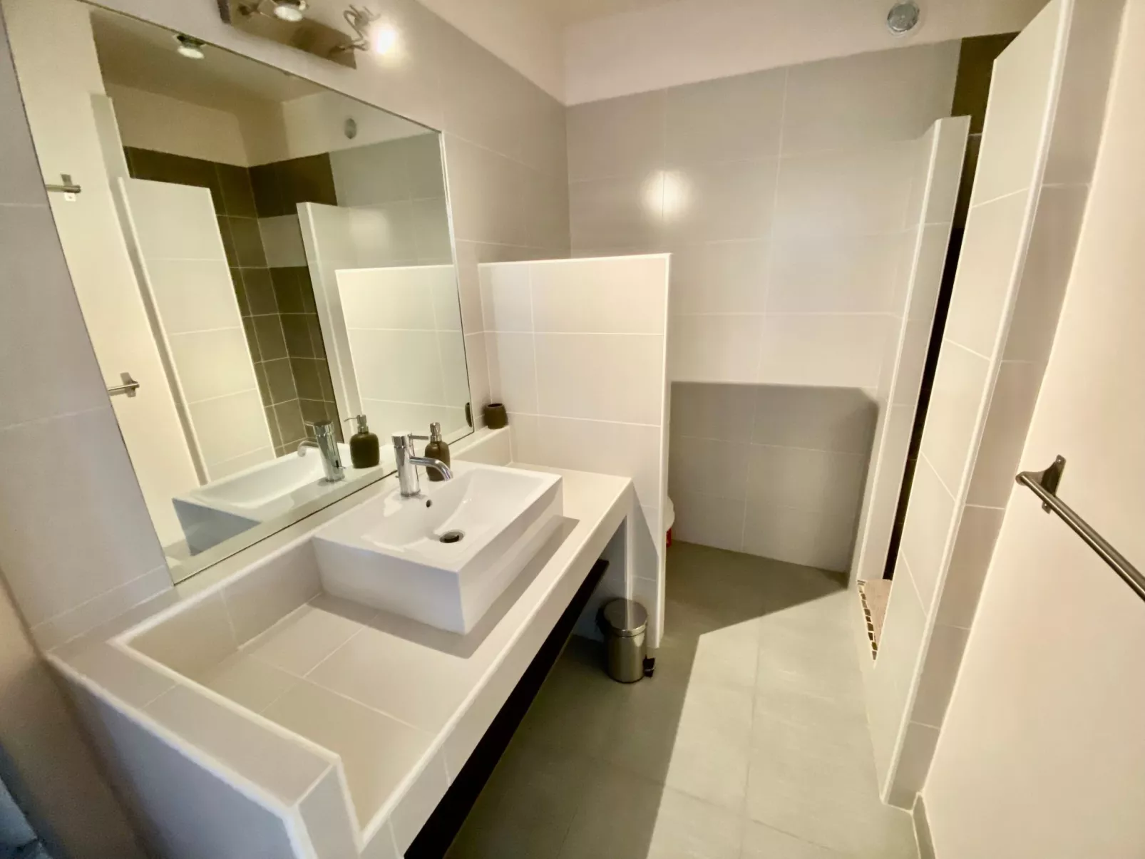 Ferienvilla mit Pool Infinity-Inside