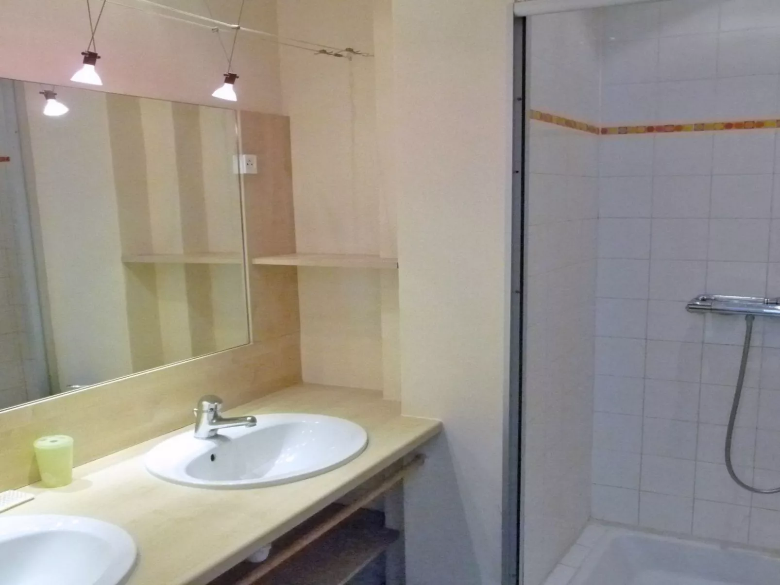 Appt T4 face à la plage - Clim - Ste Maxime-Inside