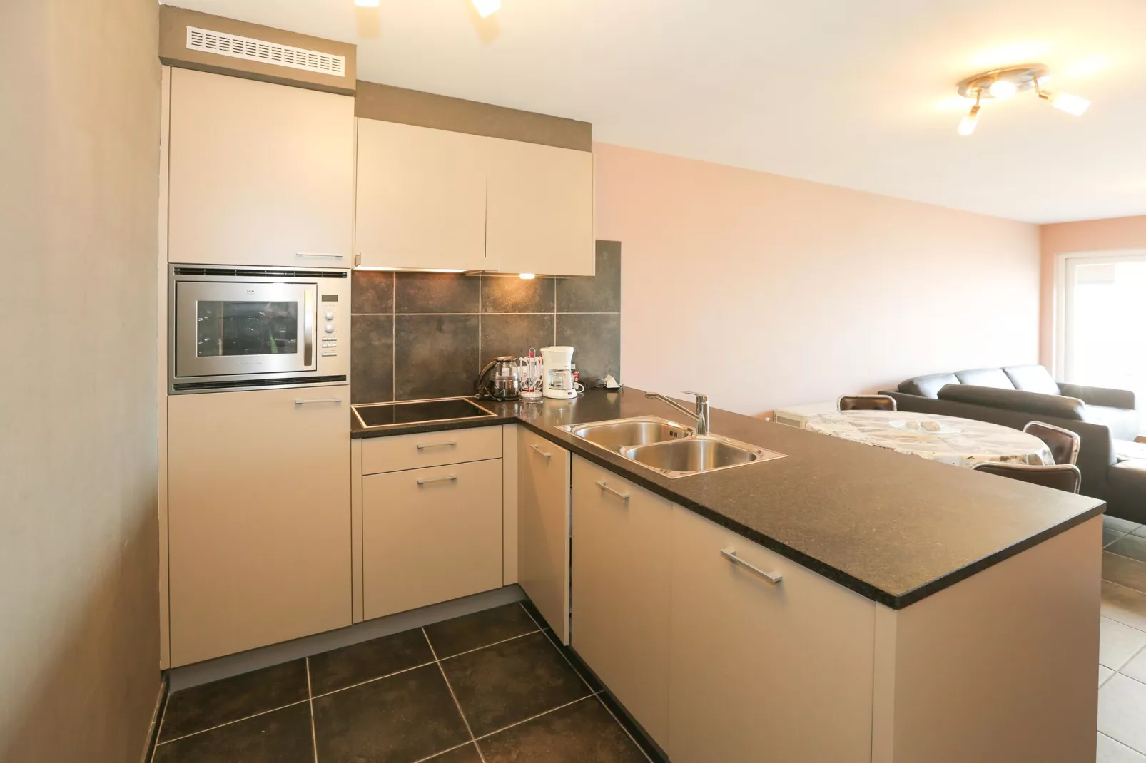 SIRIUS / 0104-Kitchen