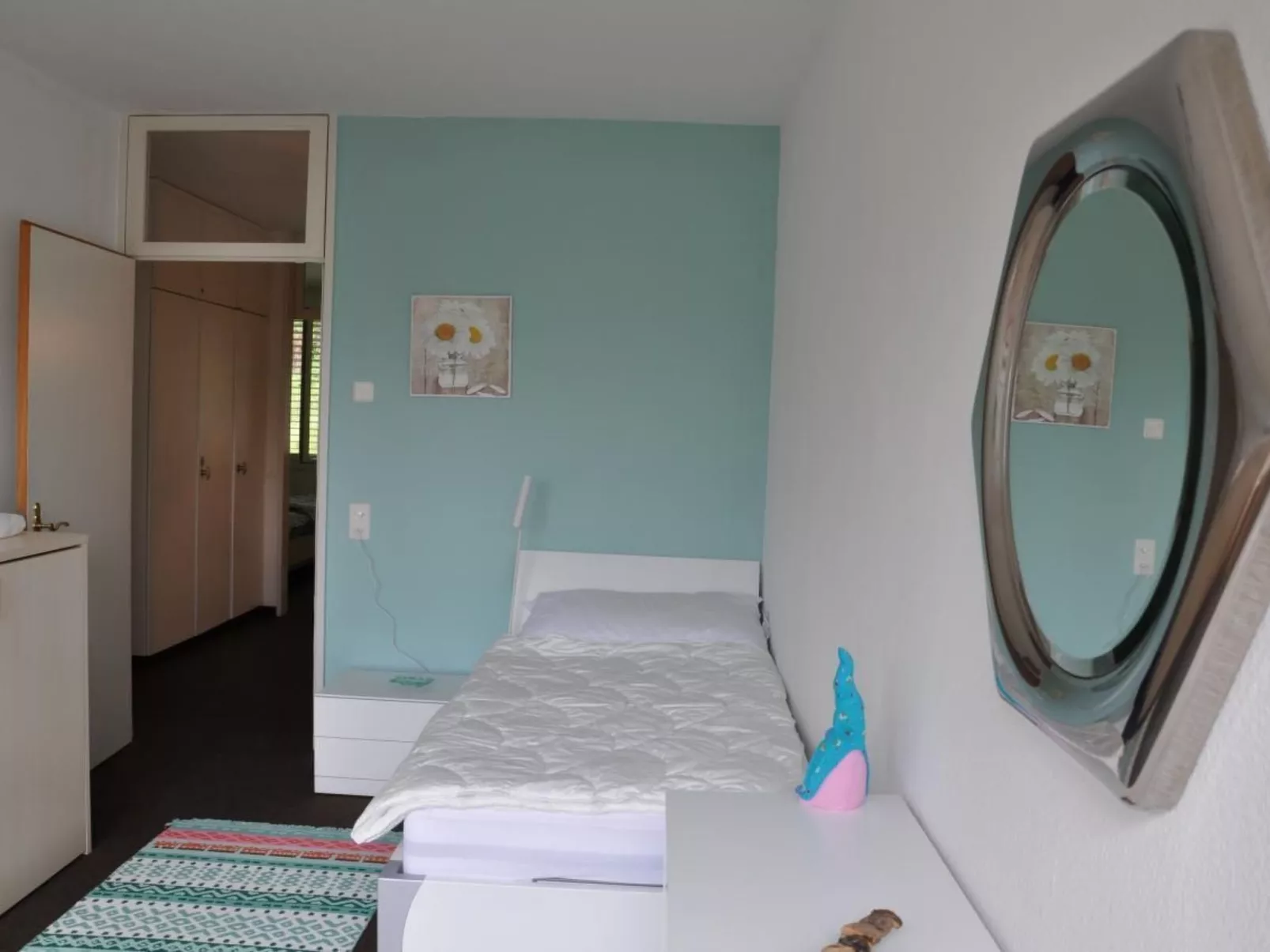 Navengana 4 mit Pool-Drinnen